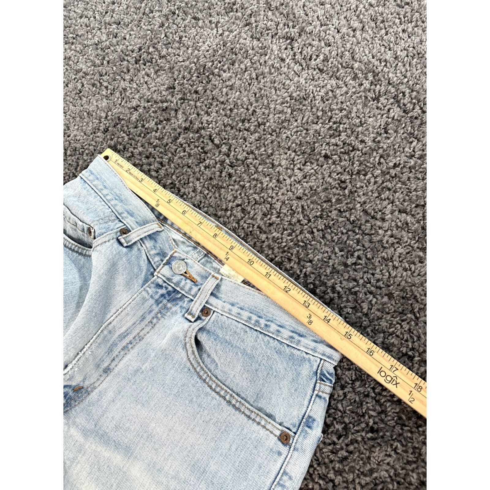Levi's VINTAGE Levi's 505 Shorts Mens 31 Light Wash Distressed 90s High Rise Booty Fray Blue Chino Men Mens Size US 31 - 5 Thumbnail