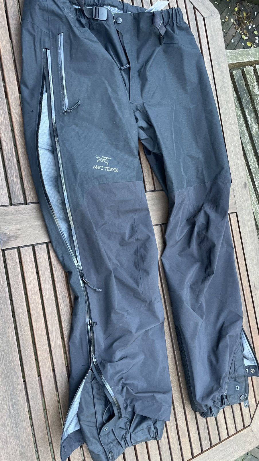 Arc'teryx 2010s Beta AR Pants almost new Size US 36 / EU 52 - 1 Thumbnail