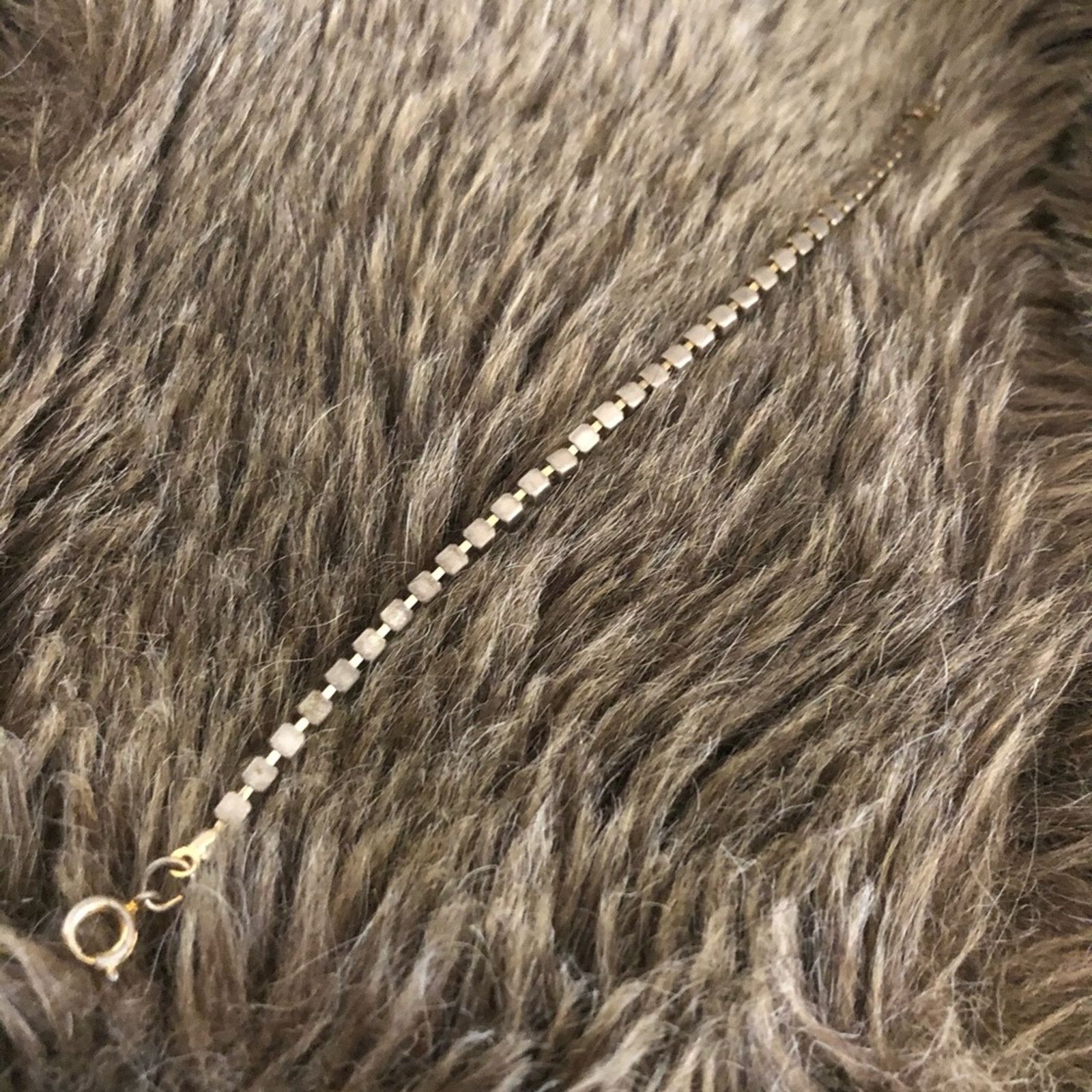 Vintage Vintage clear rhinestone gold tennis bracelet Size ONE SIZE - 7 Thumbnail