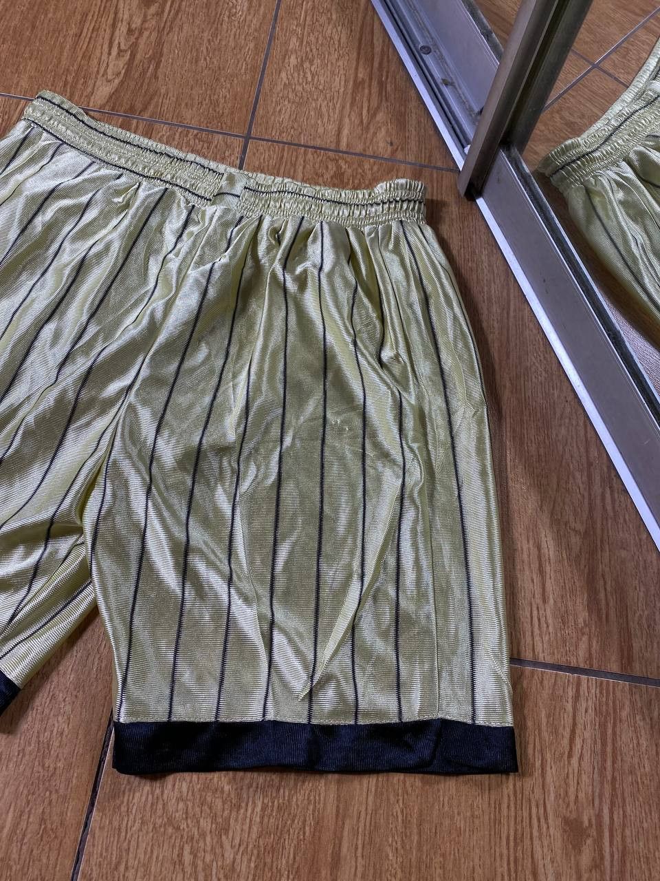 Nike × Vintage Vintage Nike Shorts Size US 32 / EU 48 - 15 Thumbnail