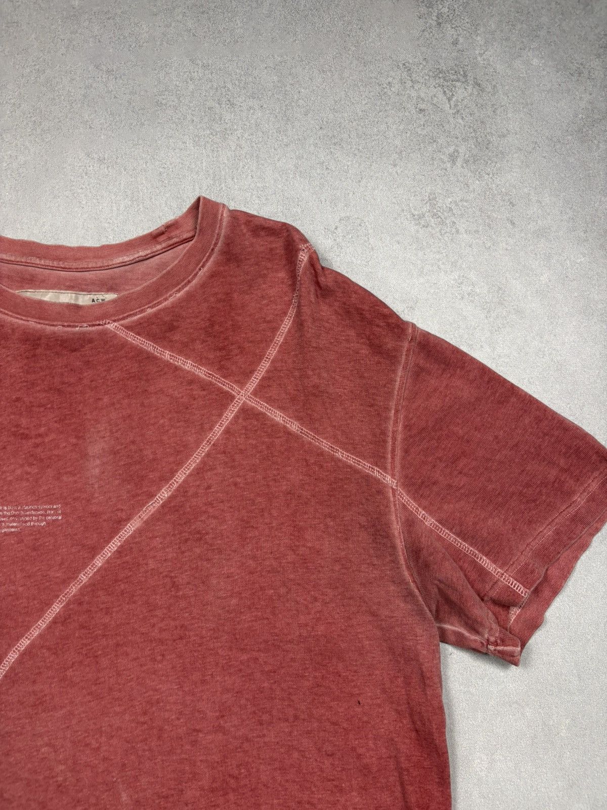 A-COLD-WALL* A-Cold-Wall Distressed T-Shirt Washed Red Asymmetric Seam Size US L / EU 52-54 / 3 - 3 Thumbnail
