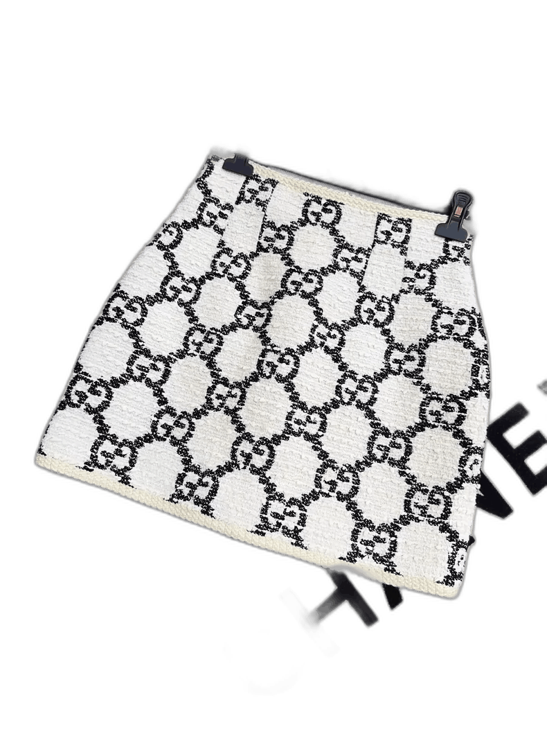 Gucci Black Logo Print Skirt in Beige-2506