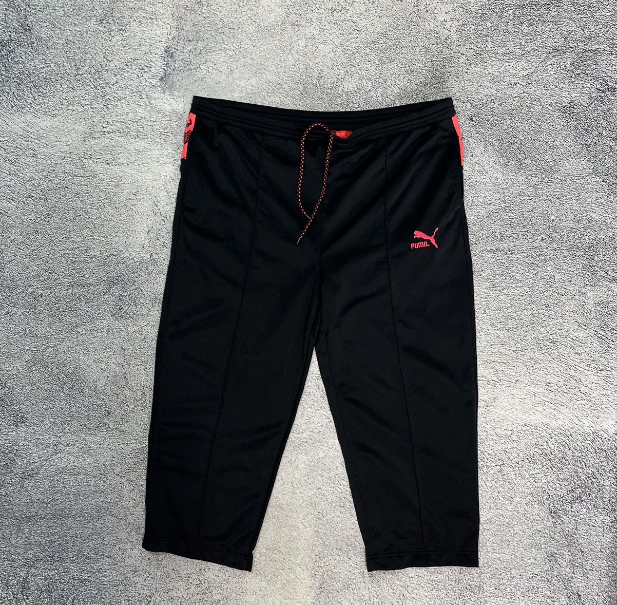 Puma Puma Women Track Pants Baggy Vintage Black To Fit Waist 37 Size 40" / US 18 - 1 Thumbnail