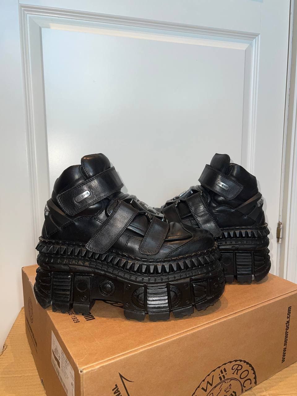 New Rock New Rock M-WALL285-S1 Black Leather Platform Boots – EU 41 ...