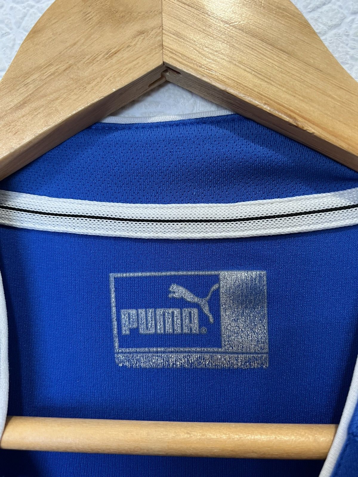 Puma Puma Italy 2003 Home Kit Soccer Jersey Size US S / EU 44-46 / 1 - 3 Thumbnail