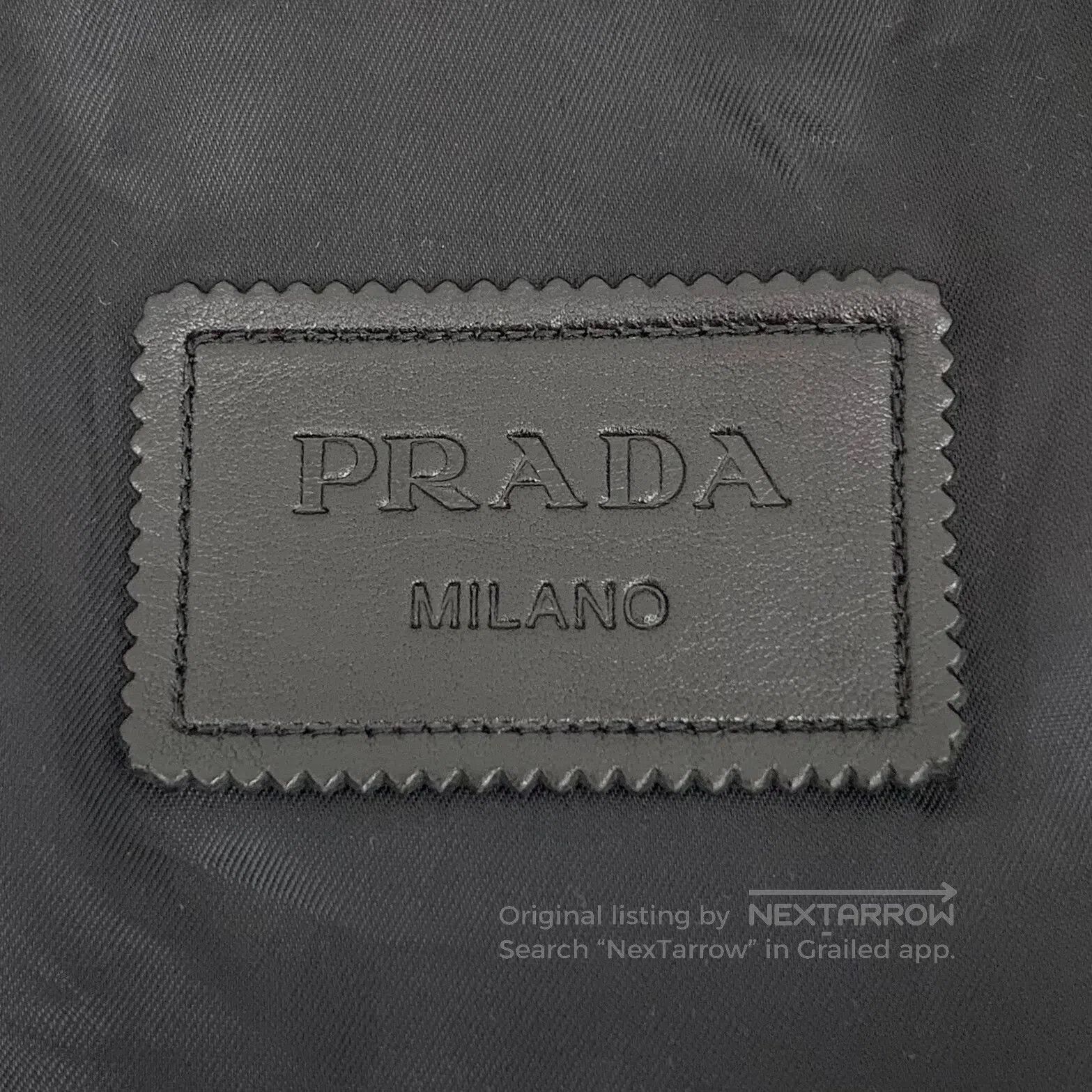 Prada Prada Black triangle logo leather collar zip long-sleeve l Size S / US 4 / IT 40 - 6 Thumbnail