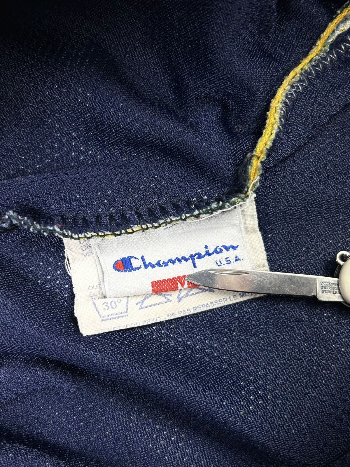 Champion × NBA × Vintage Vintage Champion Pacers NBA Basketball shorts Size US 32 / EU 48 - 9 Thumbnail
