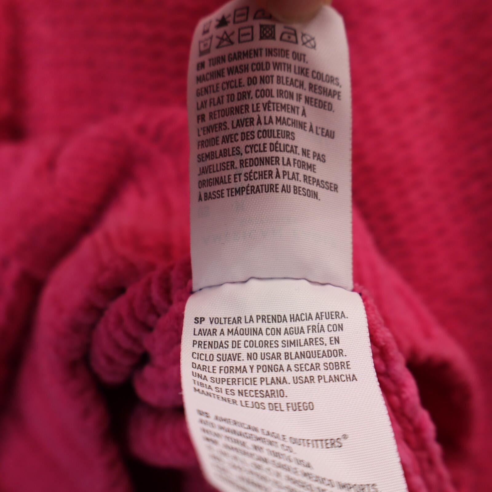 American Eagle Outfitters American Eagle Pink Heavy Cable Knit Crew Sweater Sz Medium Size US M / EU 48-50 / 2 - 7 Thumbnail