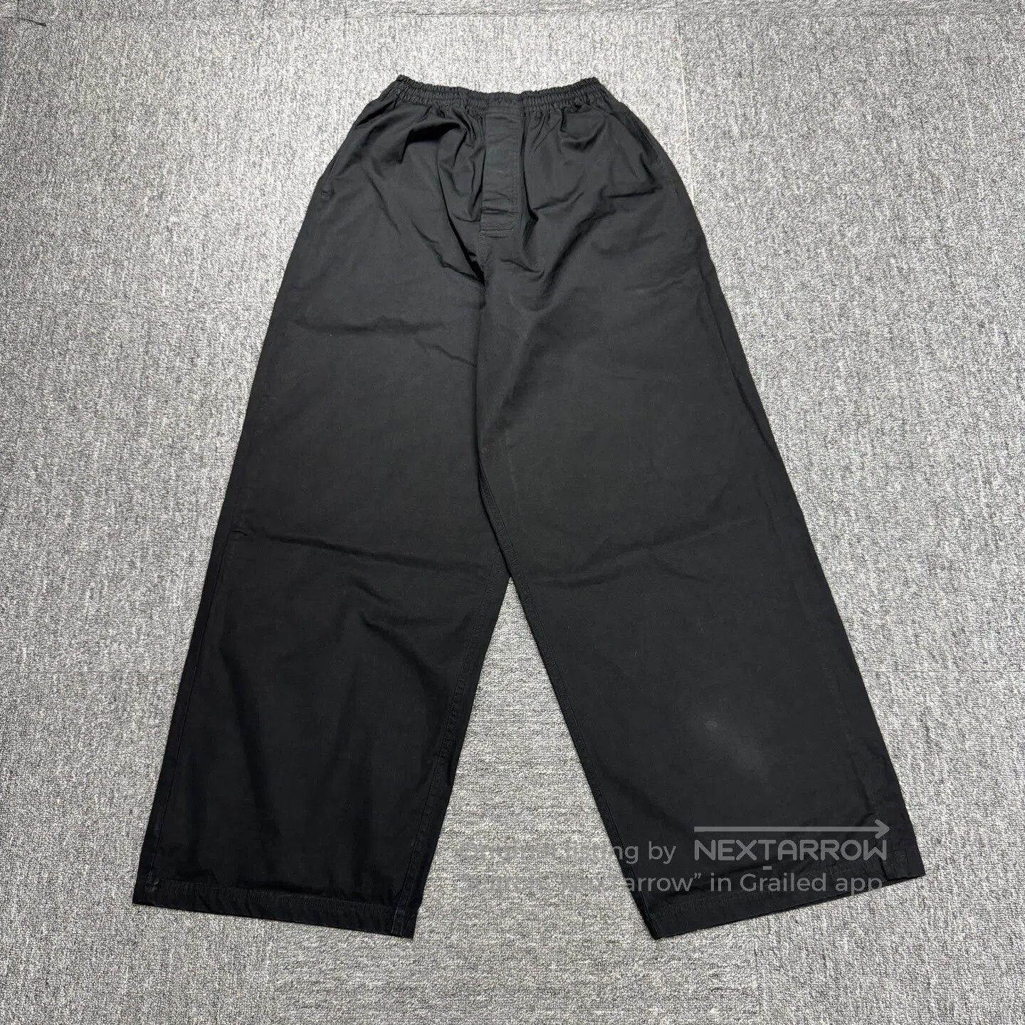 Balenciaga Balenciaga sizexxs Broad-leg casual pantsBroad-leg casual p Size US 26 / EU 42 - 2 Thumbnail