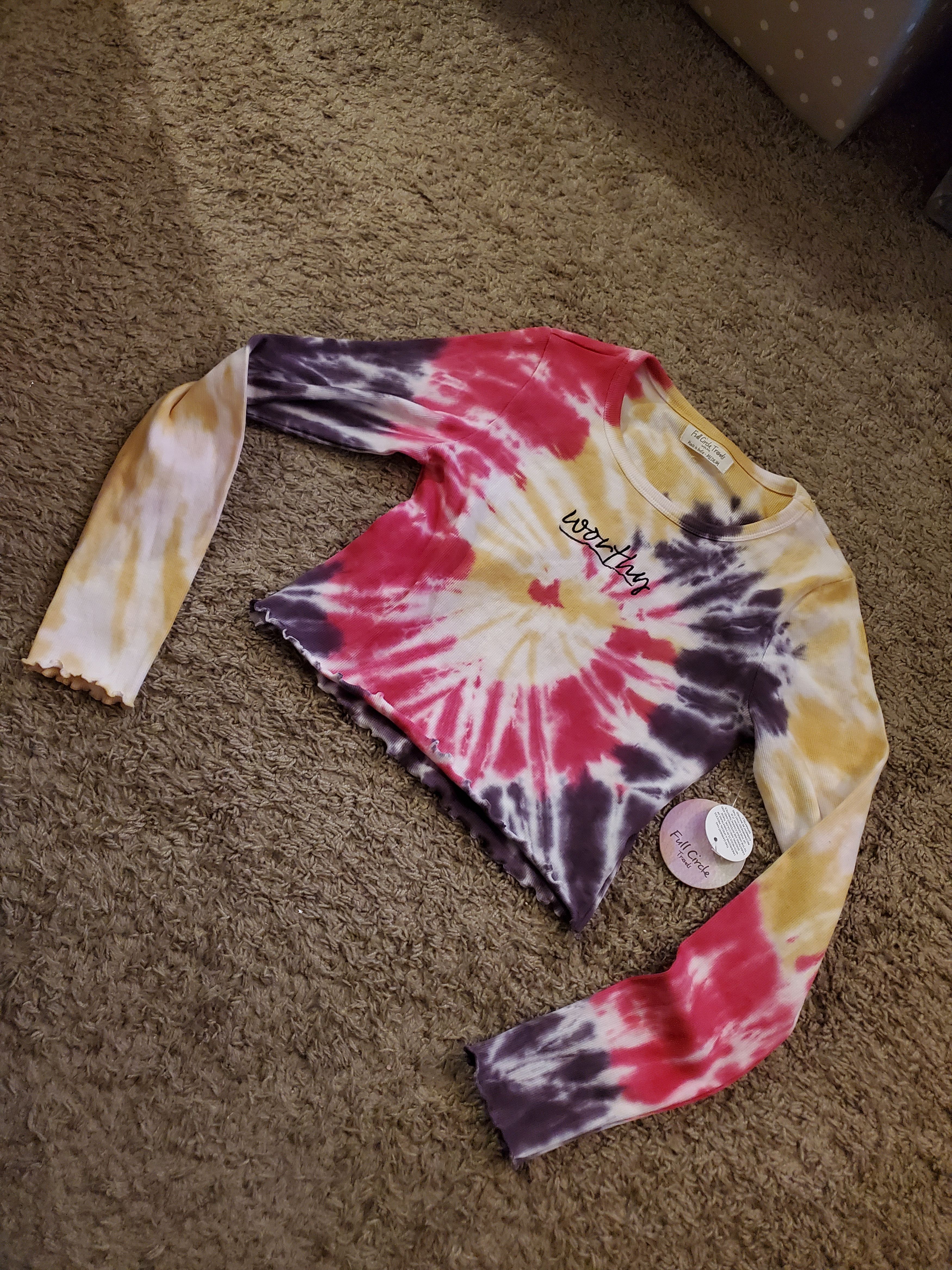 Full Circle *NWT* Cropped Tie-Dye Long Sleeve Top (size M) Size M / US 6-8 / IT 42-44 - 1 Thumbnail