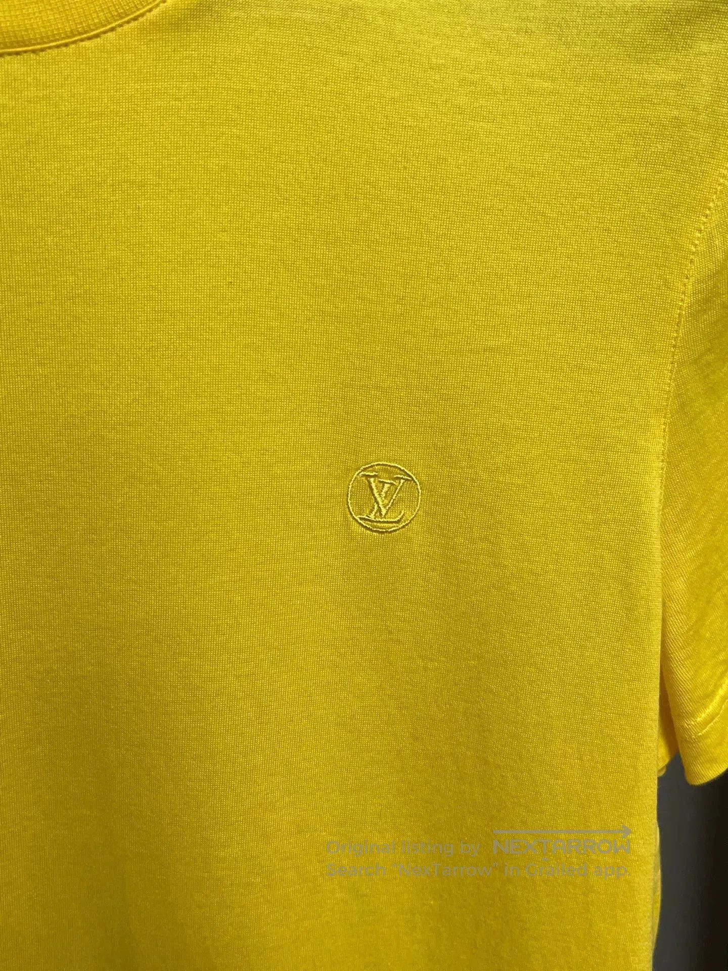 Louis Vuitton LV Yellow Logo Short-Sleeve T-Shirt. Size XS / US 0-2 / IT 36-38 - 5 Thumbnail