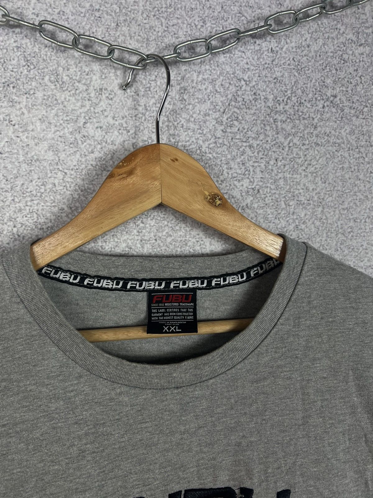 Fubu Vintage Fubu Big Embroidered Logo T-Shirt Size US XXL / EU 58 / 5 - 7 Thumbnail