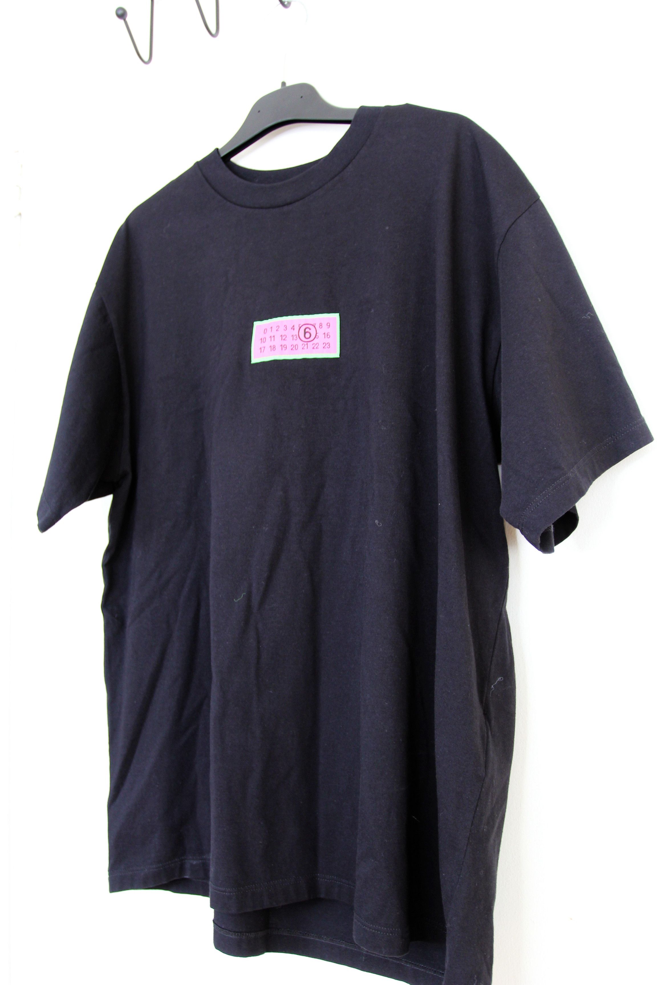 Maison Margiela BNWT AW24 MM6 MAISON MARGIELA NUMBERS MOTIF TSHIRT S Size US S / EU 44-46 / 1 - 5 Thumbnail