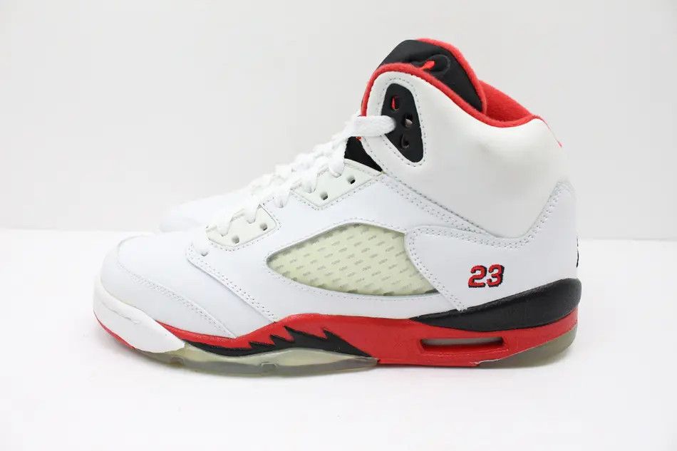 Jordan Brand Nike Air Jordan 5 Retro Fire Red Size US 5 / EU 37 - 4 Thumbnail