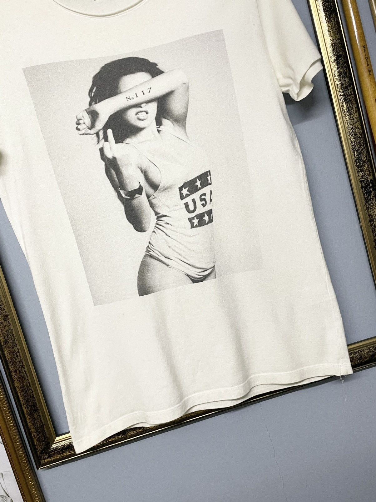 Japanese Brand Vintage Japan Designer No II7 Naked Girl Usa Fuck Tshirt Size US M / EU 48-50 / 2 - 4 Thumbnail