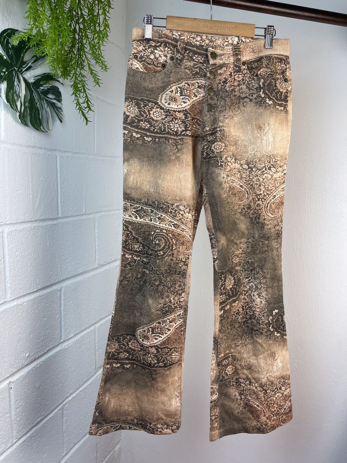 If Six Was Nine × Le Grande Bleu (L.G.B.) × Tornado Mart 2000s Tornado Mart Flare Fullprint Pants Size US 28 / EU 44 - 4 Thumbnail