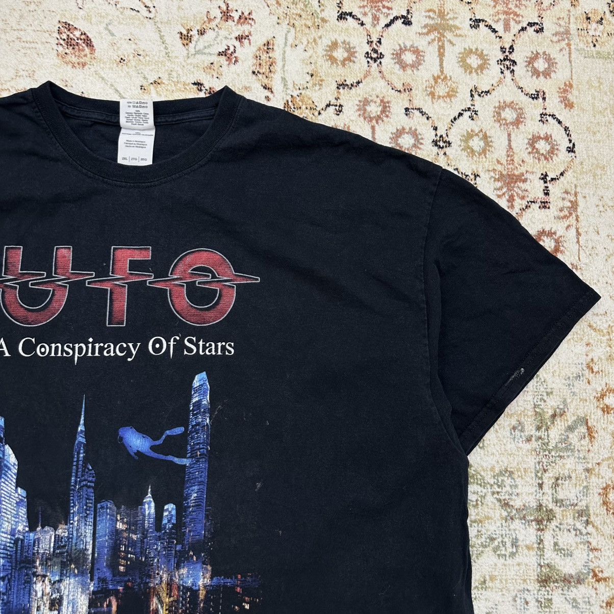 Band Tees × Vintage Vintage UFO 🛸 A Conspiracy of Stars T-shirts Big Logo Tour Size US XXL / EU 58 / 5 - 5 Thumbnail