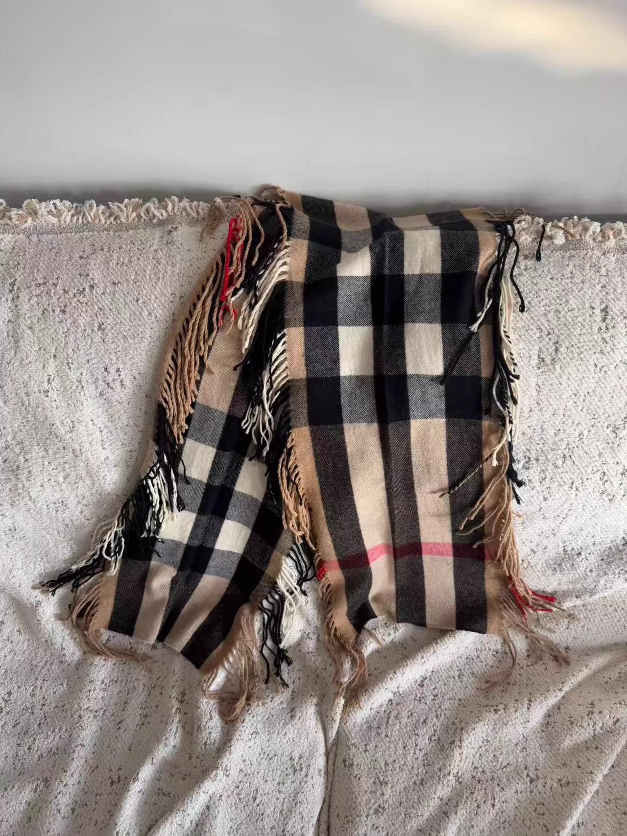 Burberry Burberry Check Cashmere Fringe Scarf Size ONE SIZE - 1 Thumbnail