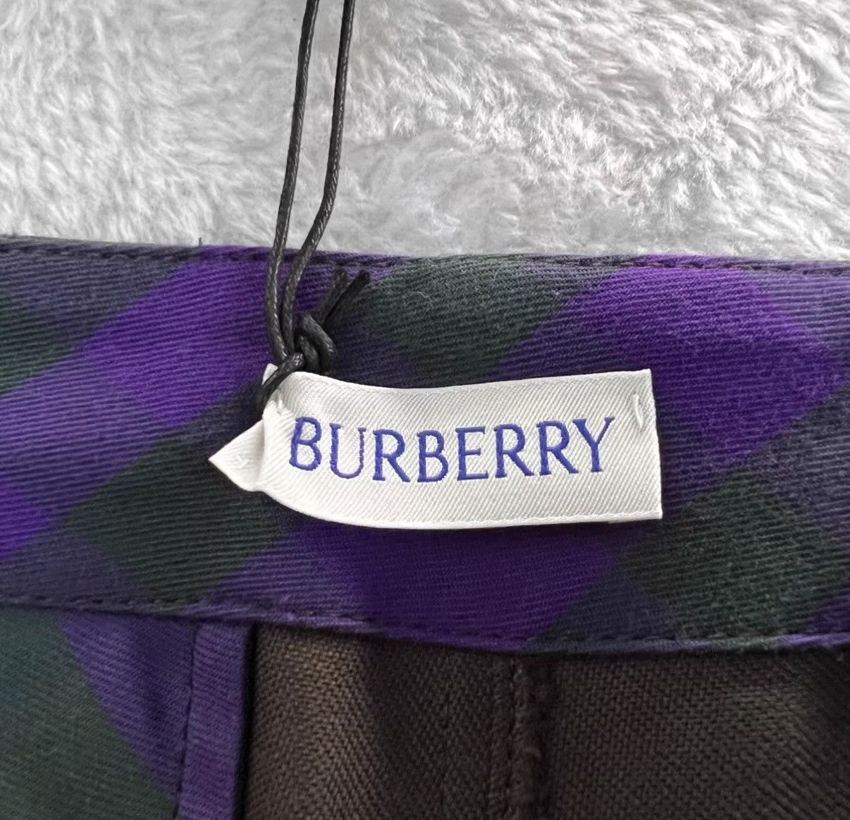 Burberry Burberry Dark Brown Metal Button Trousers J41 Size 24" / US 00 / IT 34 - 4 Thumbnail