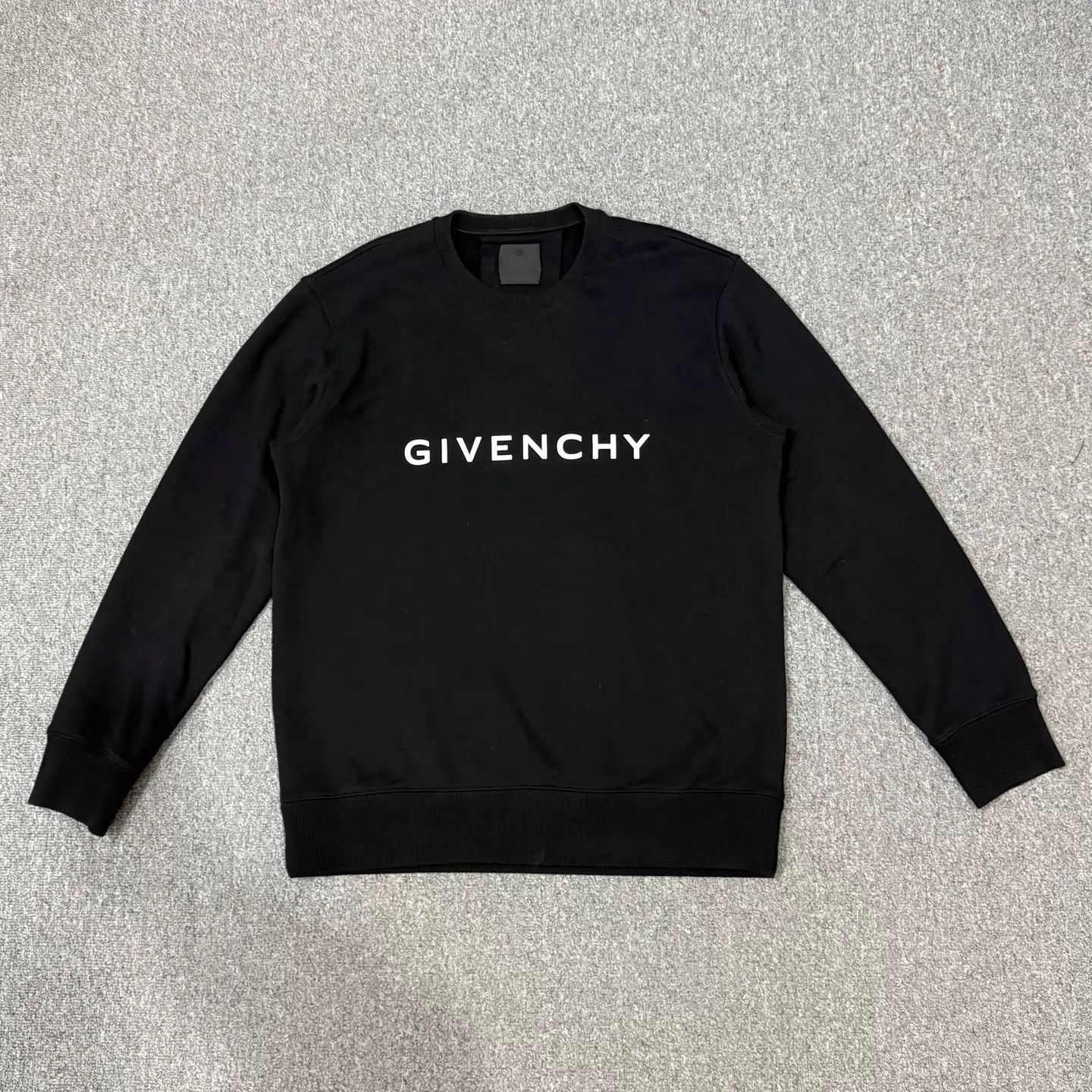 Givenchy Givenchy black logo hoodie L mint Size US L / EU 52-54 / 3 - 1 Thumbnail
