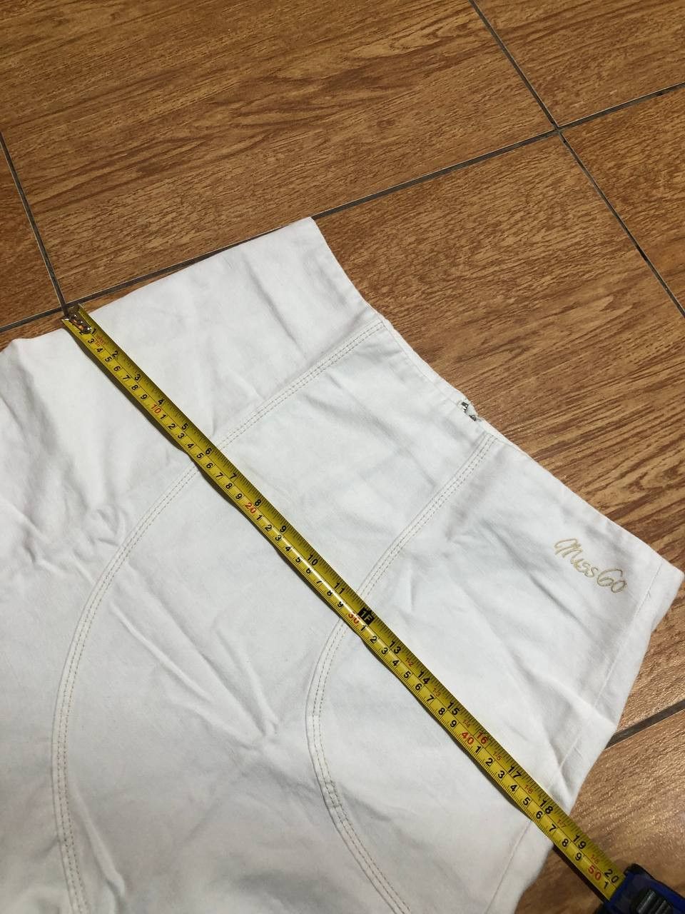 Miss Sixty Rare Vintage Miss Sixty Skirt Pleated white vintage Y2K Size 27" / US 4 / IT 40 - 7 Thumbnail
