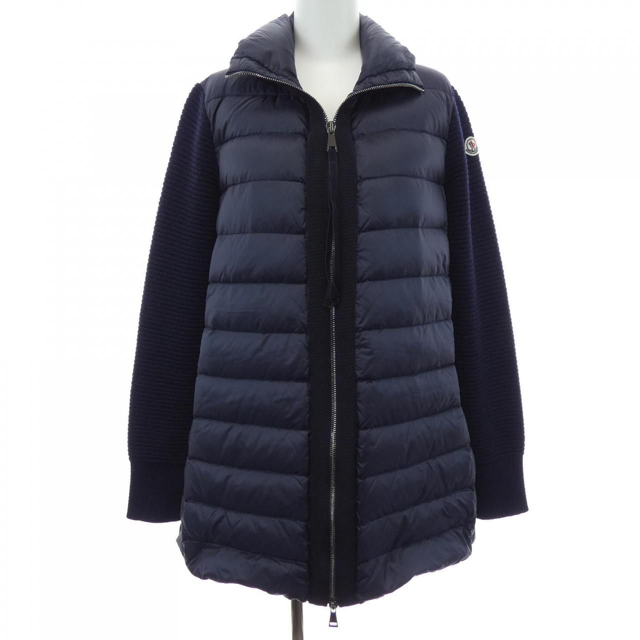 Moncler Moncler Moncler Down Jacket Others Outerwear 20939455800 DUTY FREE for USA Size ONE SIZE - 1 Thumbnail