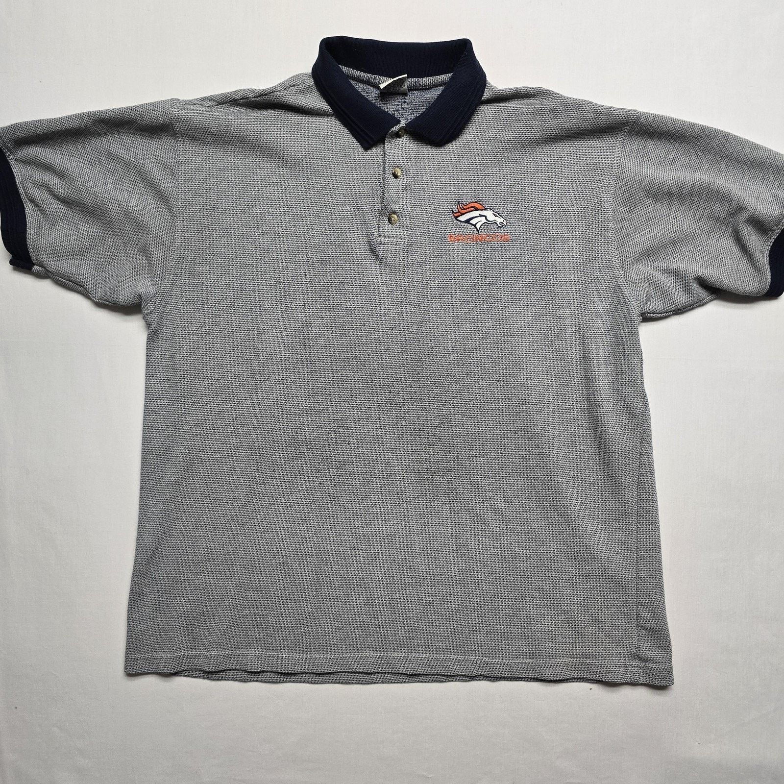 Vintage Vintage Denver Broncos Polo Mens XL Gray NFL Embroidered Size US XL / EU 56 / 4 - 1 Thumbnail