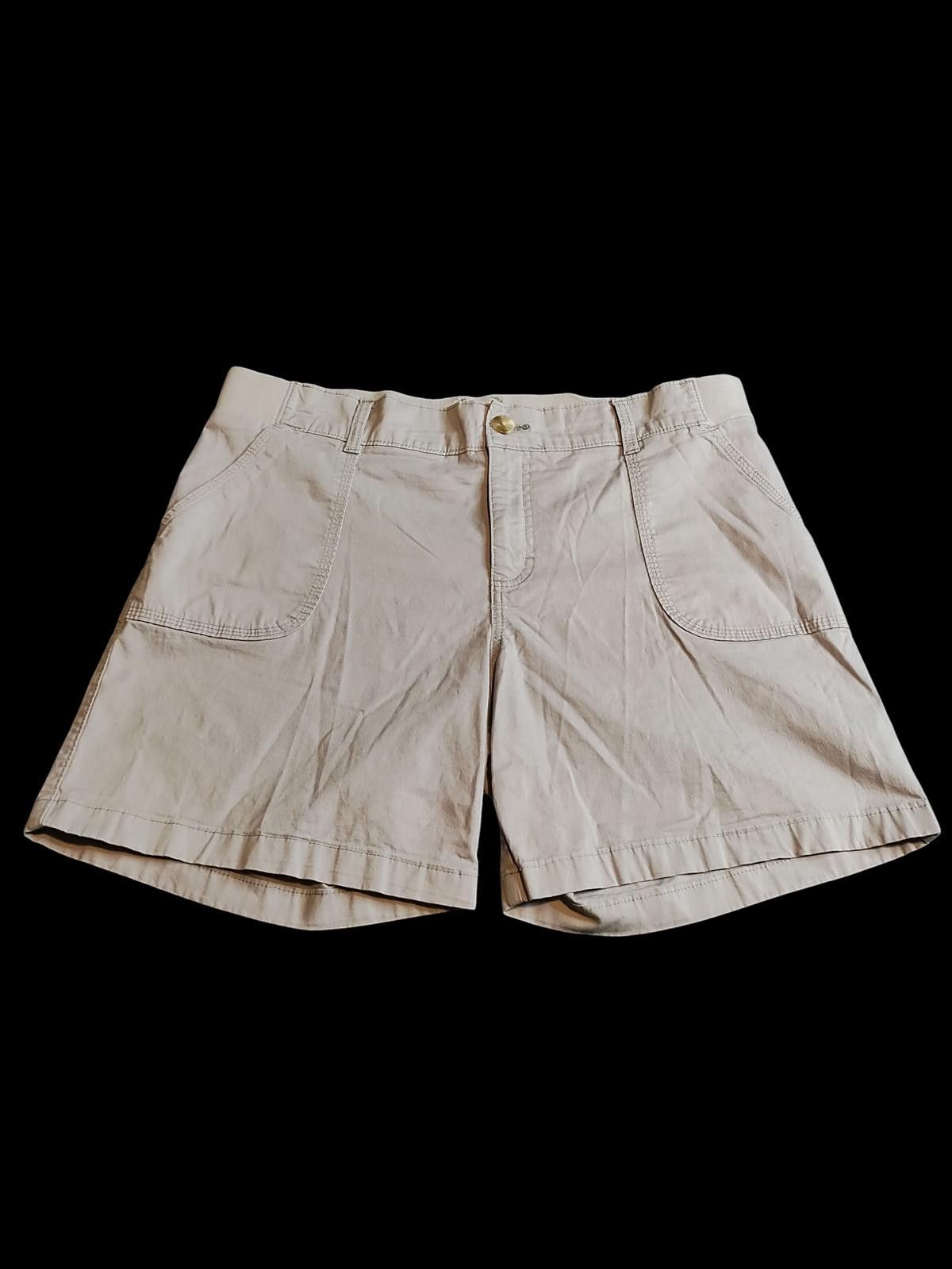 Designer Lee Riders Midrise Women's Shorts Gray Size 14 M Size 32" / US 10 / IT 46 - 1 Thumbnail