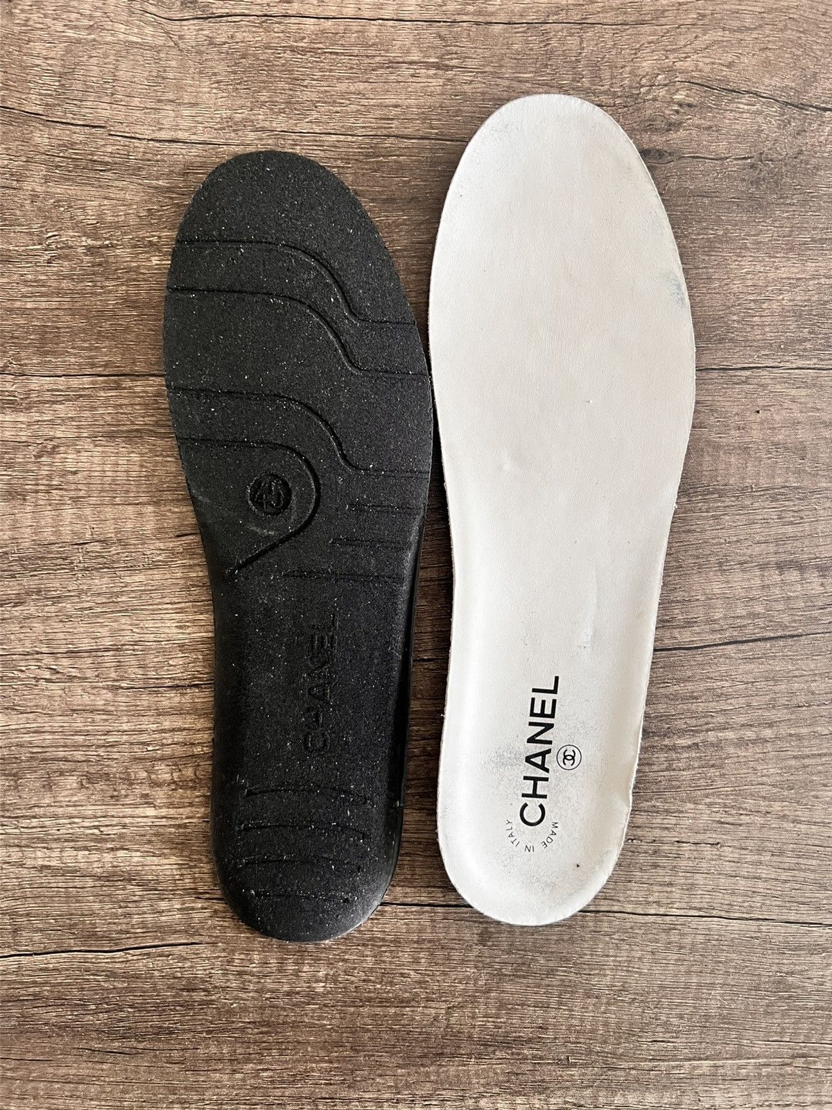 Chanel Chanel 2023 Interlocking CC Logo Sneakers Size US 12 / EU 45 - 14 Thumbnail
