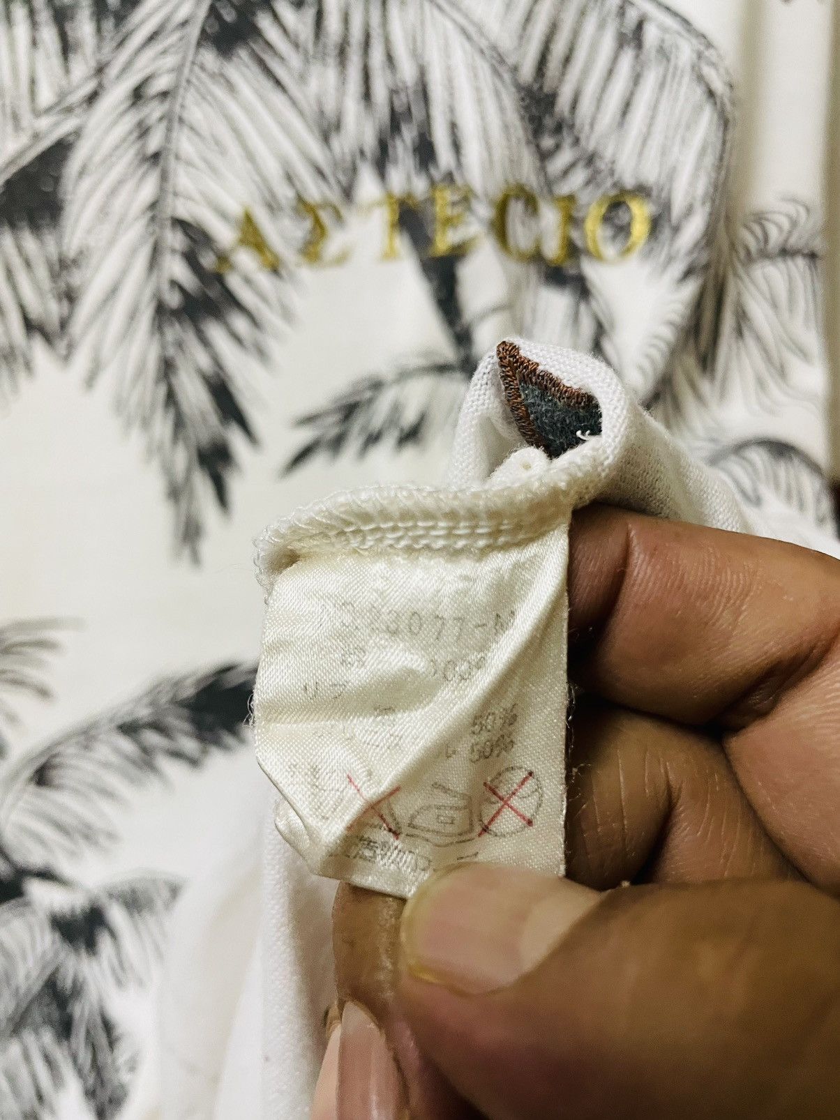 Japanese Brand OVP AETECIO JAPAN SHIRTS Size US L / EU 52-54 / 3 - 8 Thumbnail