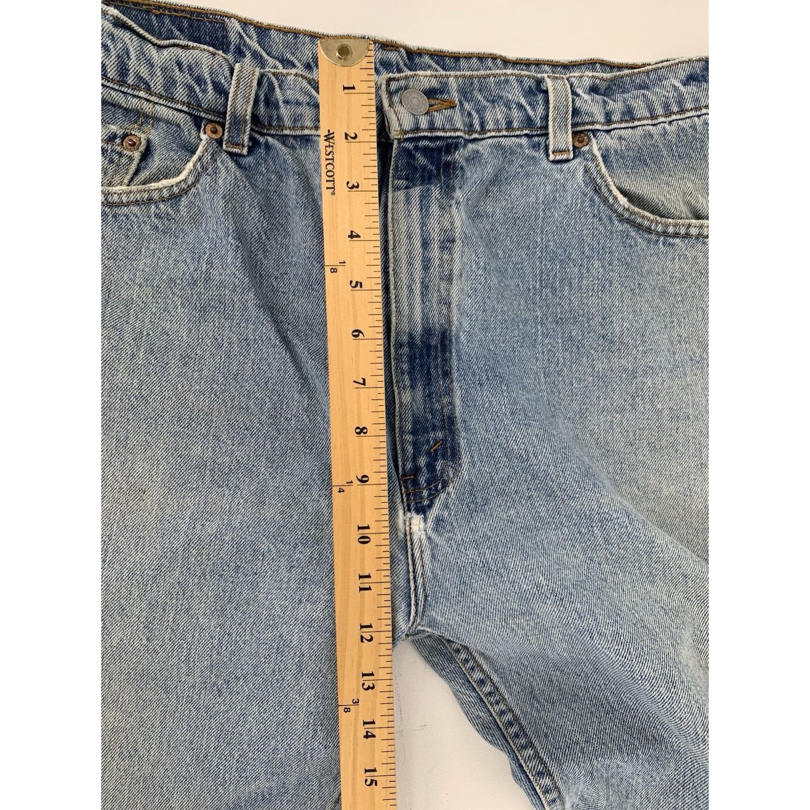 Levi's VTG Levi's 505 36x30" Blue Jeans Y2K MADE IN USA Distressed Size US 36 / EU 52 - 14 Thumbnail
