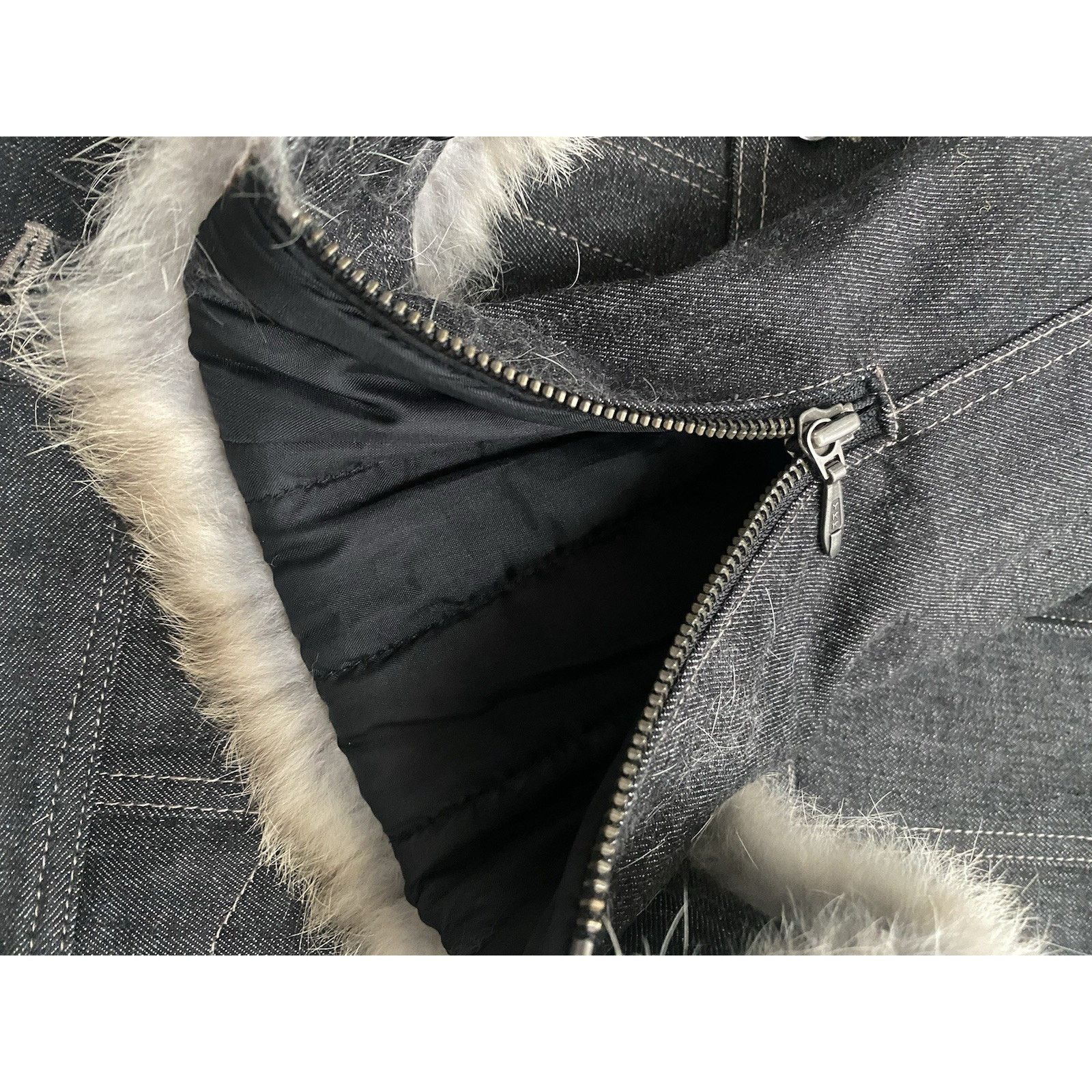 ANNE FONTAINE Anne Fontaine Blk Denim jacket with fur collar vintage Size S / US 4 / IT 40 - 11 Thumbnail