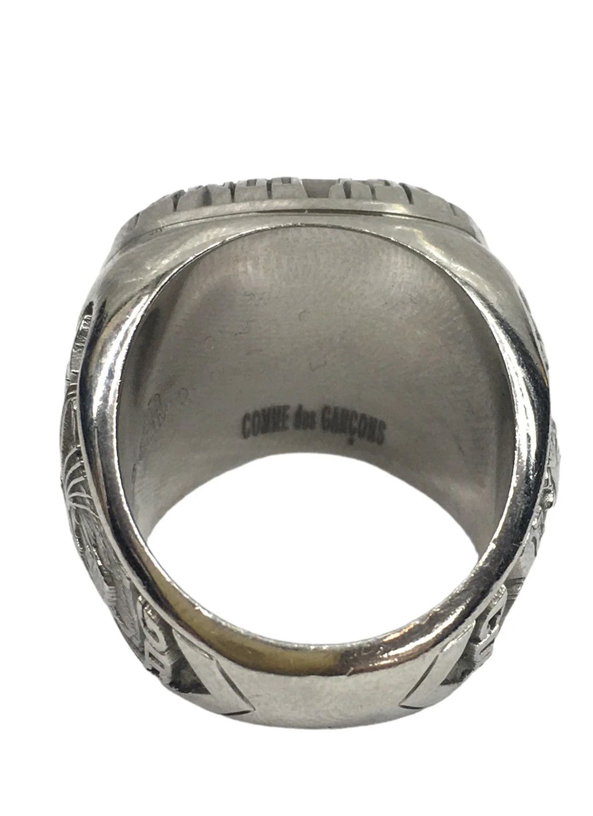 Comme des Garcons COMME des GARCONS x JOSTENS CDG logo college ring Size ONE SIZE - 5 Thumbnail