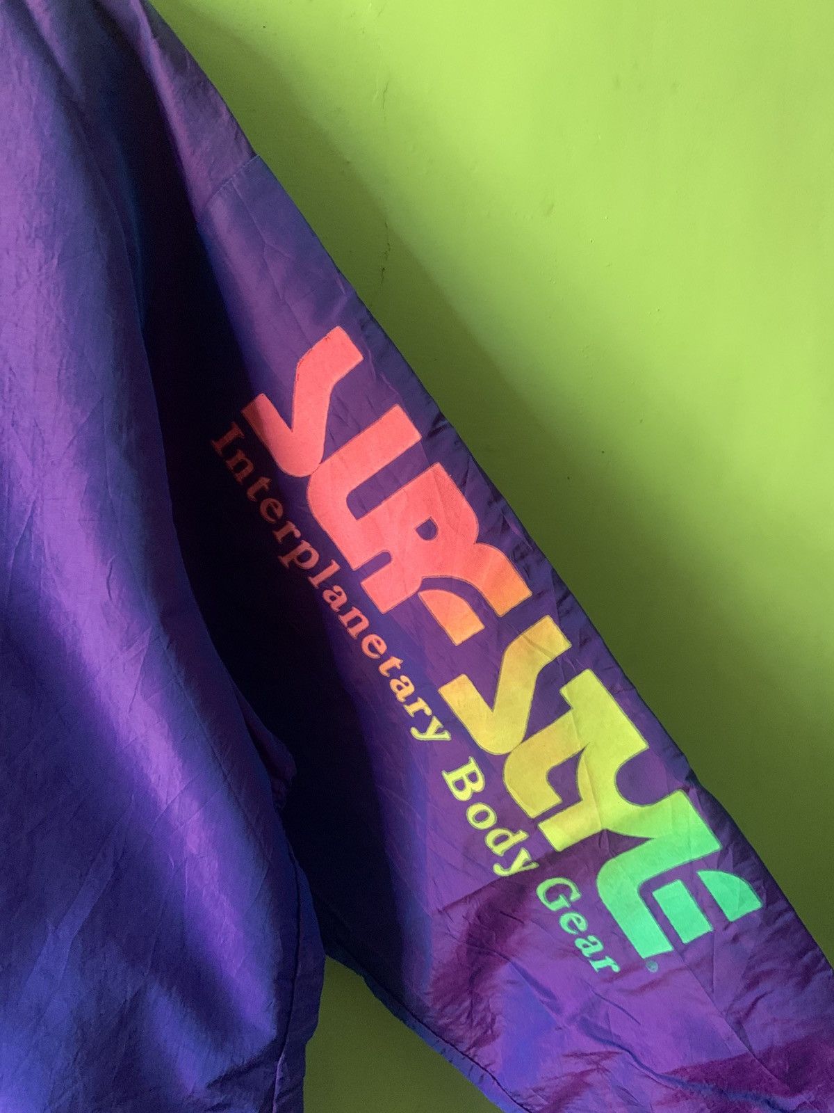 Vintage Vintage 1990s Surfstyle iridescent quarter zip windbreaker Size US XXL / EU 58 / 5 - 7 Thumbnail