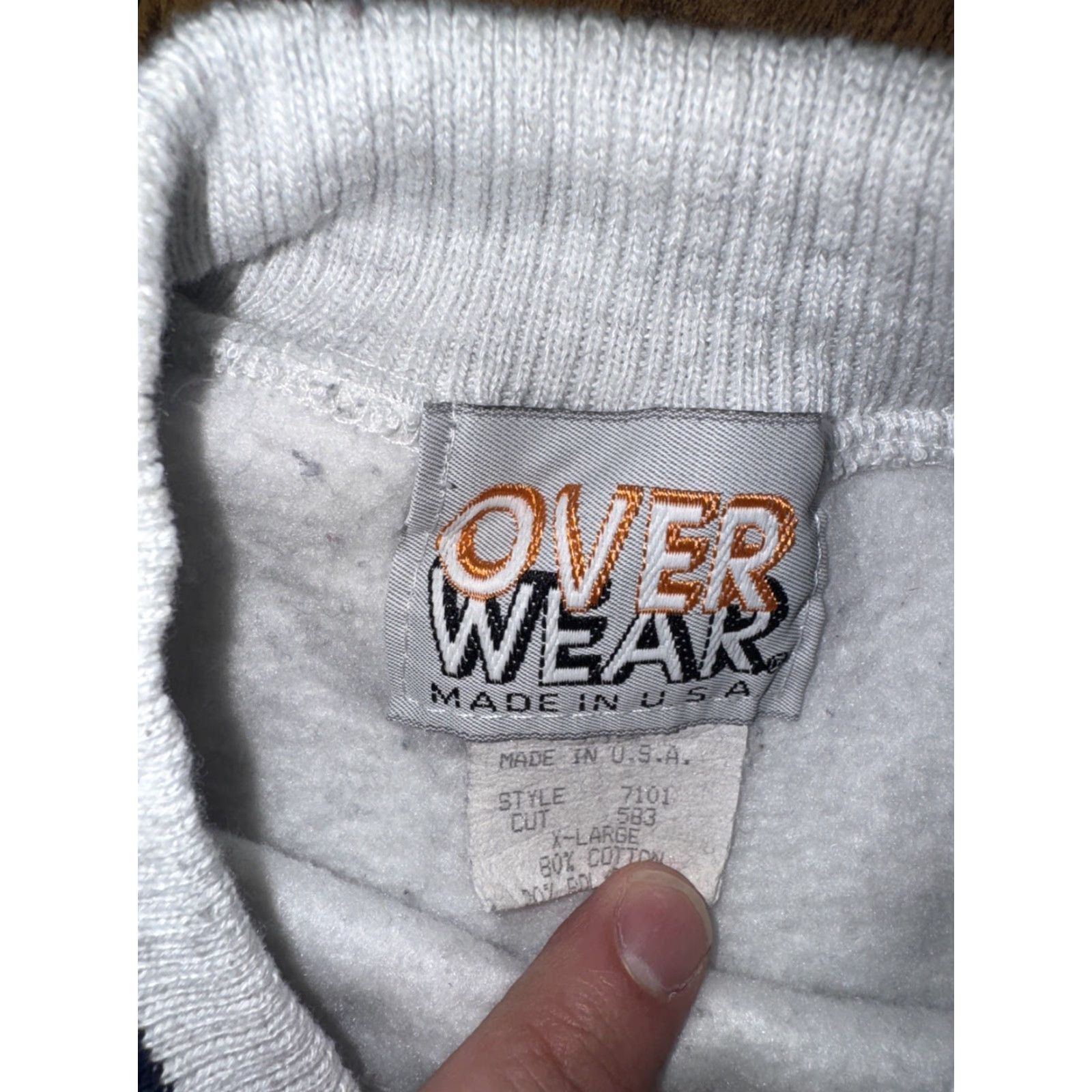 Vintage VINTAGE Over Wear Sweater Crewneck Grey XL Mens 24x28 USA Size US XL / EU 56 / 4 - 4 Thumbnail