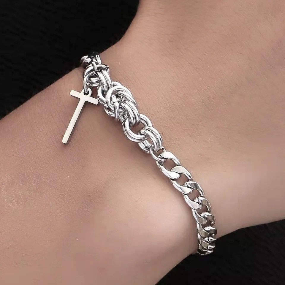 Jewelry Creative Chain Cross Bracelet Size ONE SIZE - 1 Thumbnail