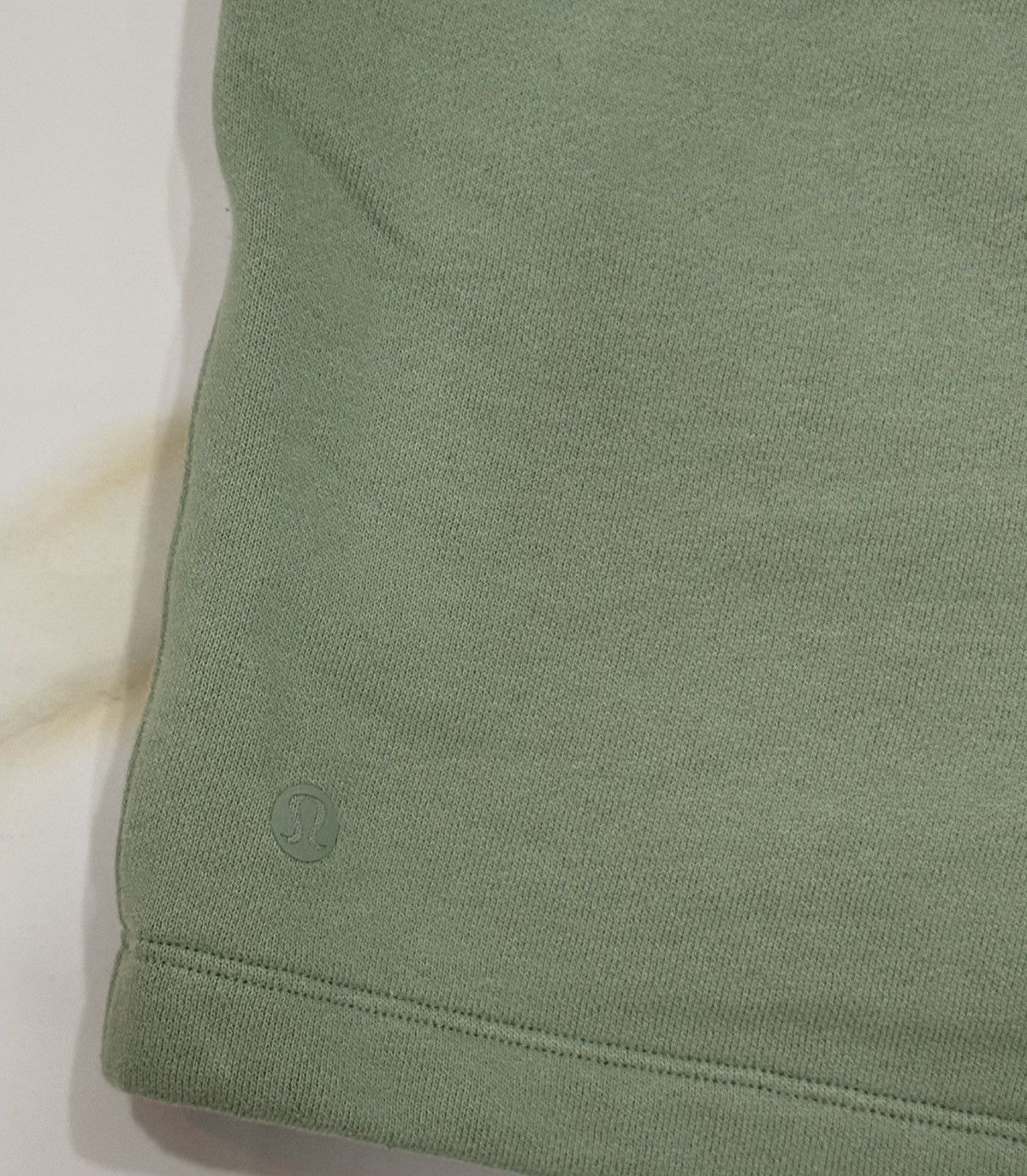 Lululemon Lululemon Sweat Shorts Green Size Large Size US 34 / EU 50 - 5 Thumbnail