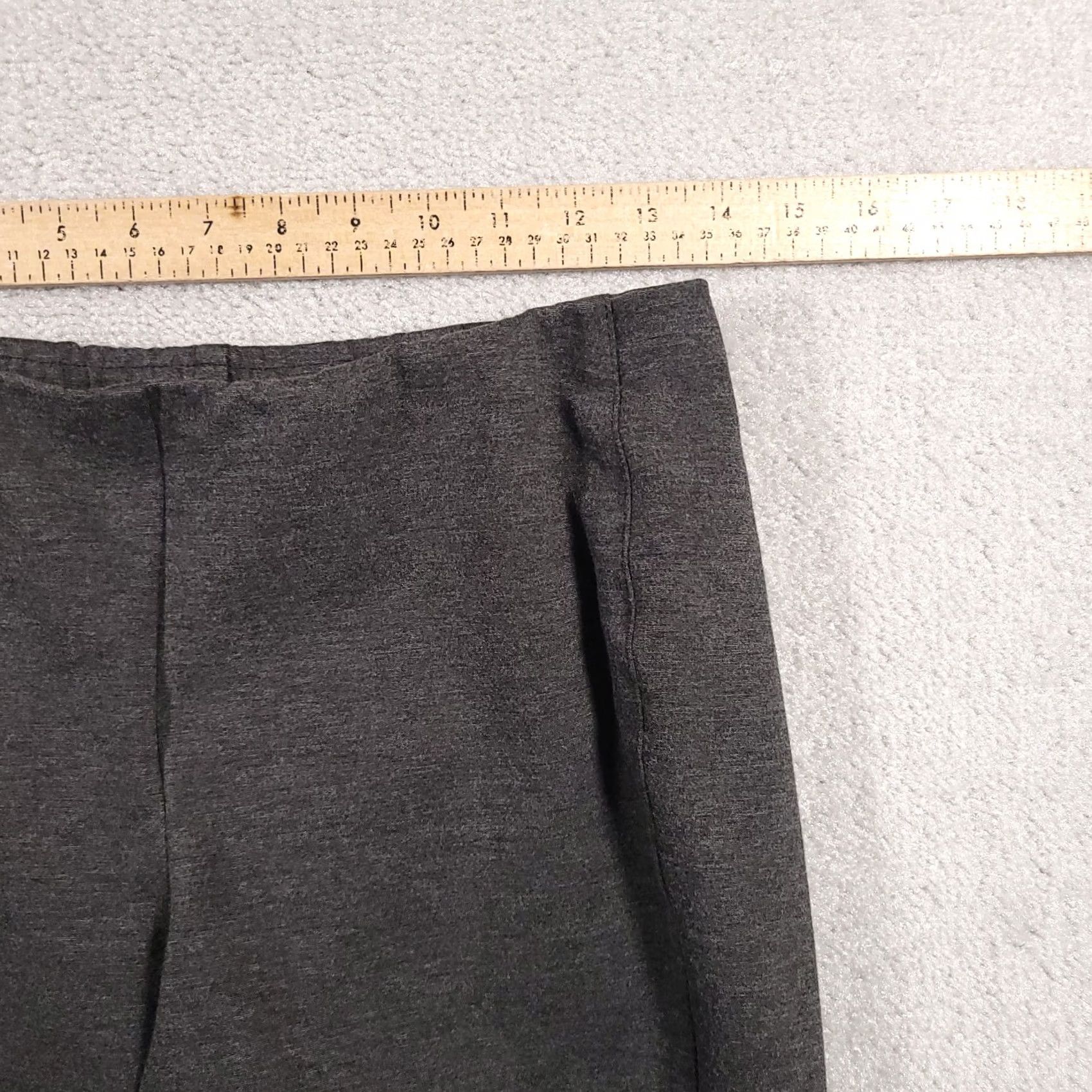 J. Jill J Jill Ponte Slim Leg Pull On Crop Pants Women's Small Gray Casual Capri Stretch Pants Size 28" / US 6 / IT 42 - 6 Thumbnail