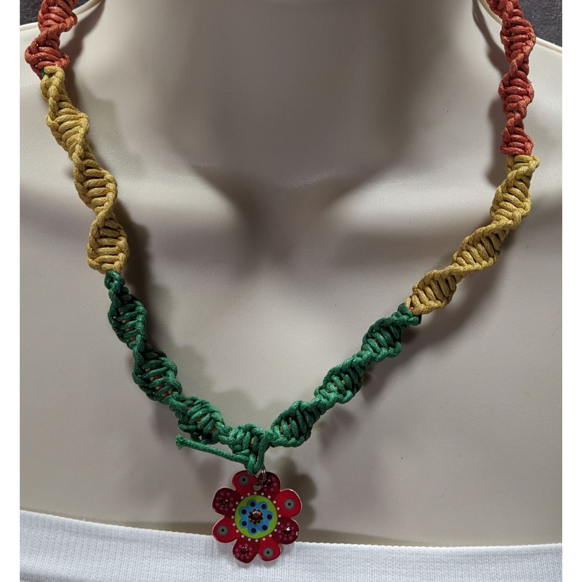 Handmade Handmade BFF Multicolor Macrame Necklace With Flower Charm Size ONE SIZE - 8 Thumbnail