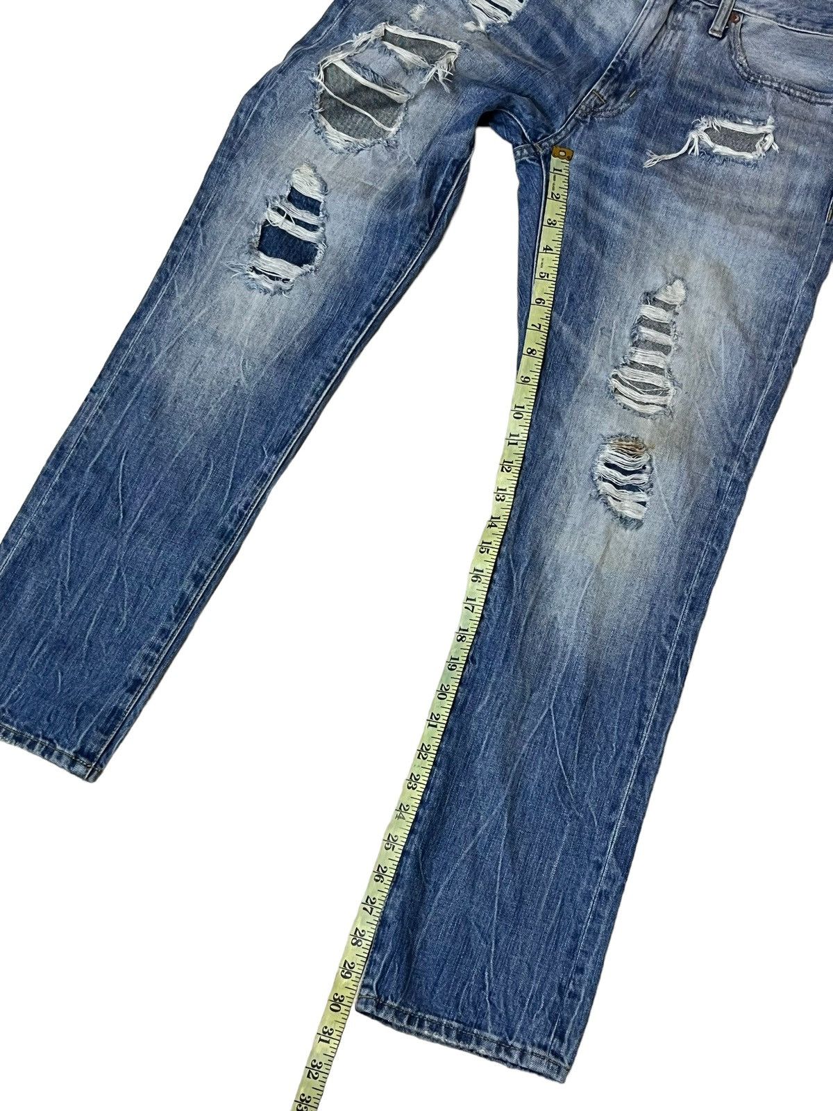 American Eagle Outfitters AMERICAN EAGLE OUTFITTERS SLIM FIT DISTRESSED STYLE DENIM Size US 33 - 13 Thumbnail