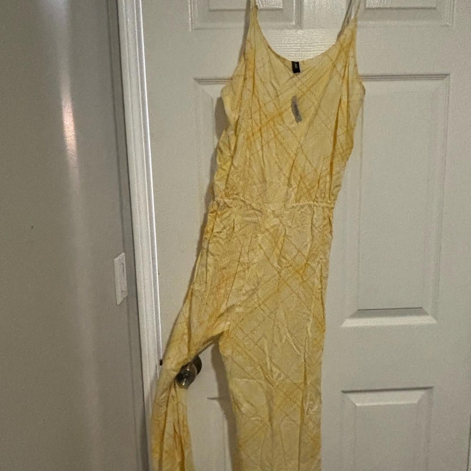 Other Adore Me Yellow Jumpsuit Size 36" / US 14 / IT 50 - 2 Thumbnail