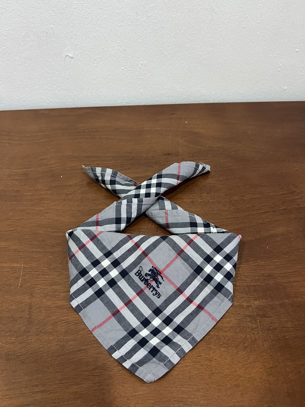 Burberry Burberrys Handkerchief Bandana Size ONE SIZE - 1 Thumbnail