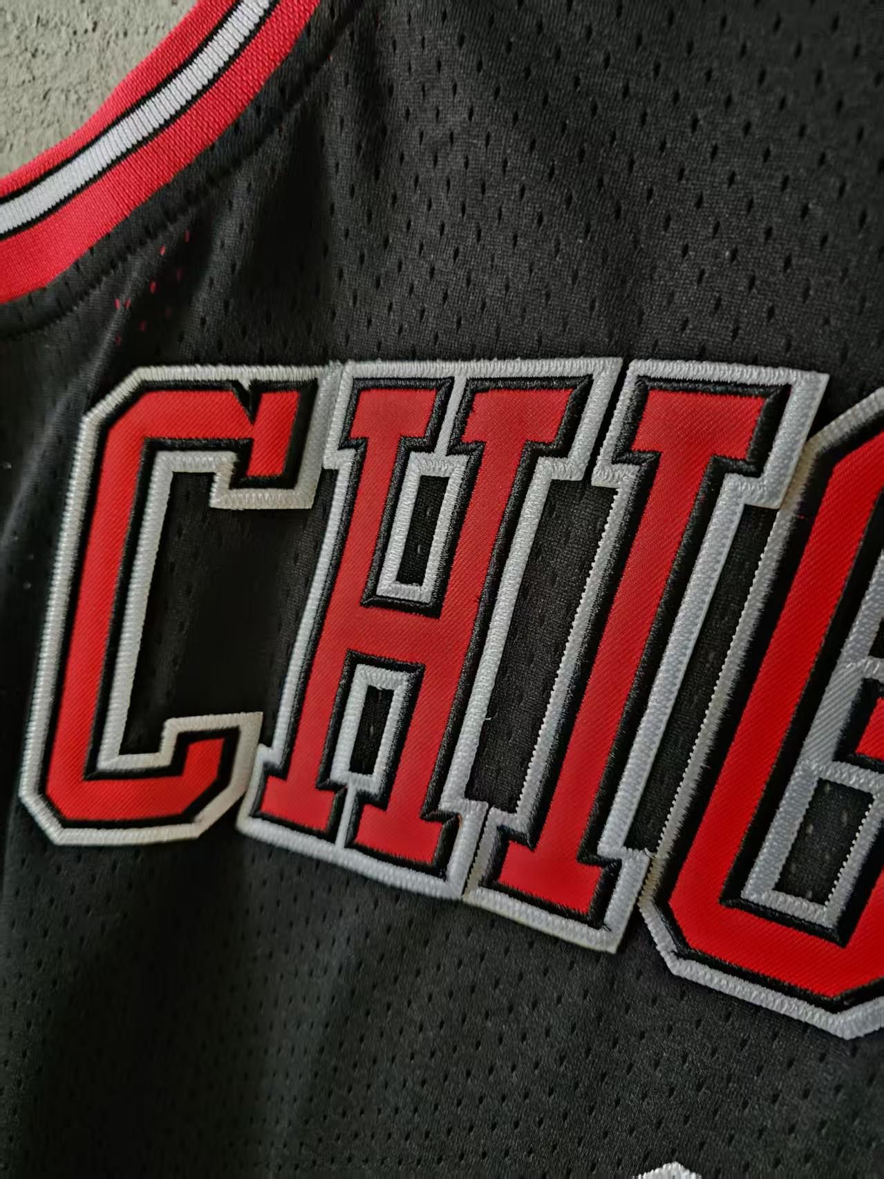 NBA Chicago Bulls #1 Derrick Rose Jersey Double Stitched M Size US M / EU 48-50 / 2 - 8 Thumbnail