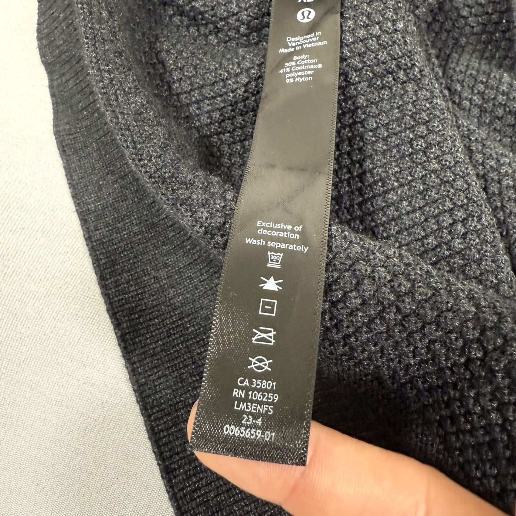 Lululemon Lululemon Mens XL Gray Waffle Knit Crewneck Pullover Sweater Size US XL / EU 56 / 4 - 7 Thumbnail