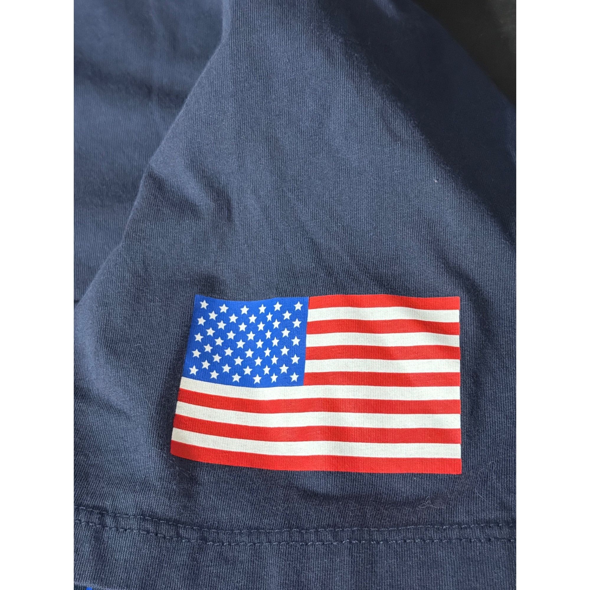 Vineyard Vines Vineyard Vines American Flag Whale T Shirt Pocket Navy Blue Size US S / EU 44-46 / 1 - 4 Thumbnail