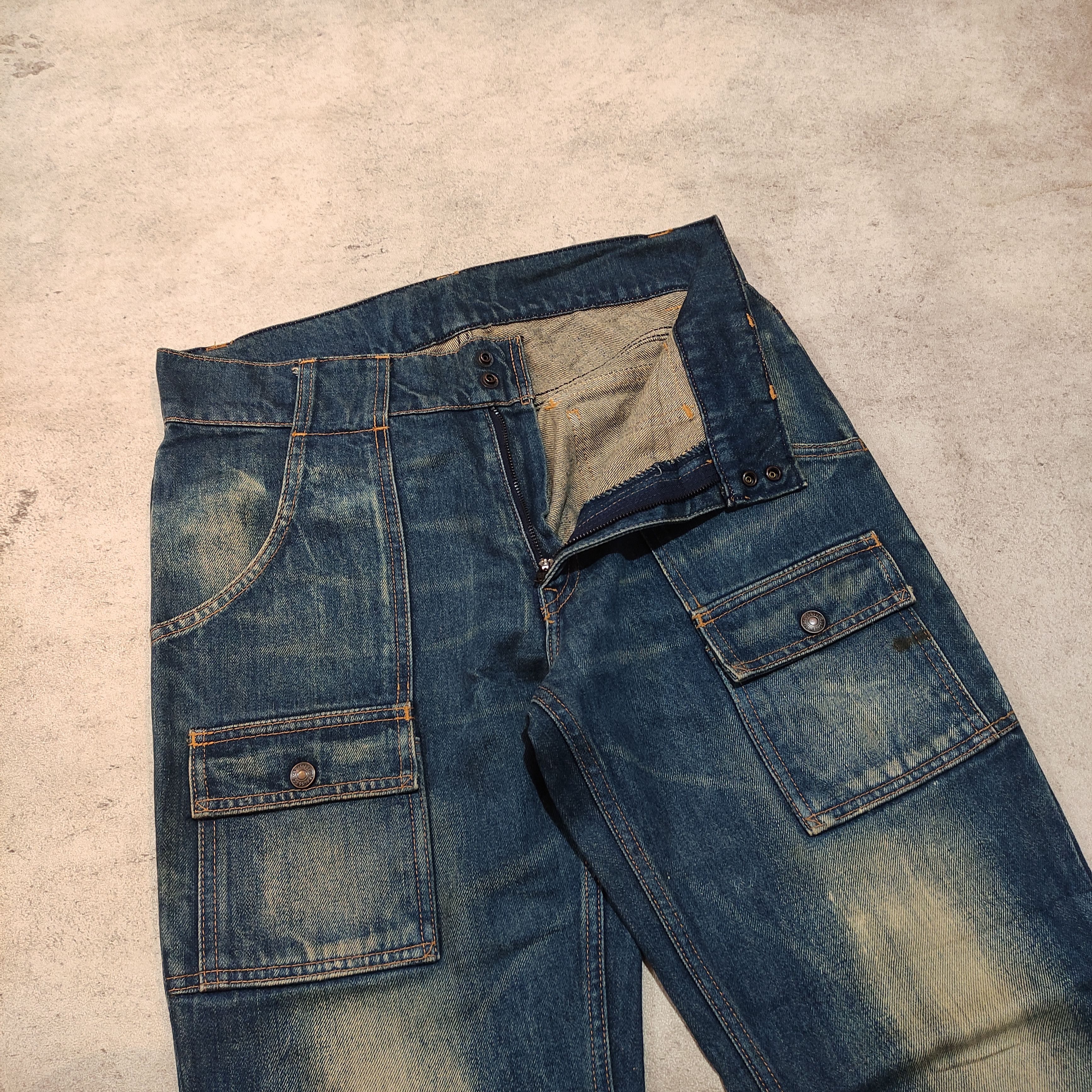 Undercover Rare!! Vintage Levi’s Orange Tab Big E 2000s Size US 31 - 4 Thumbnail