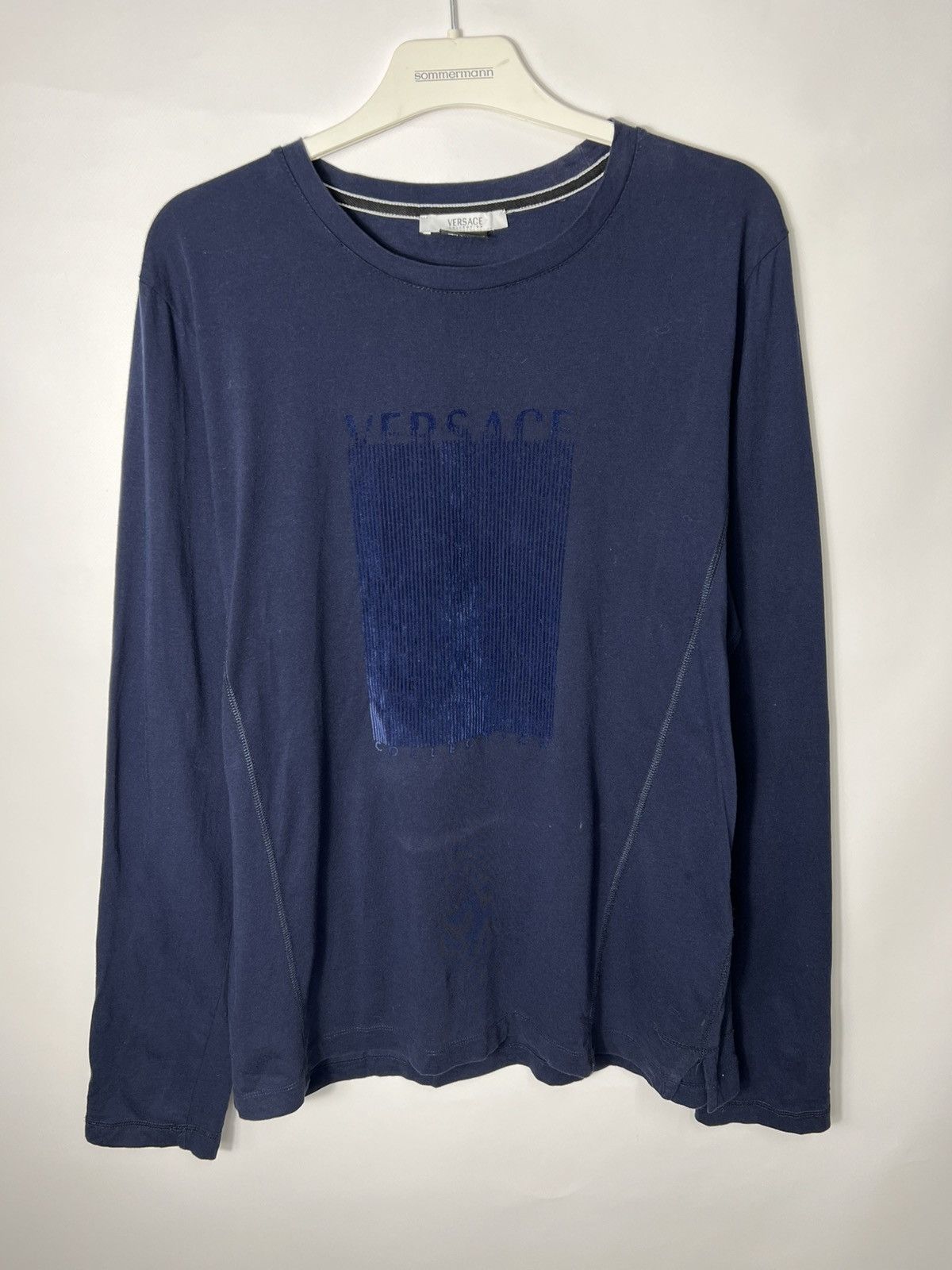 Versace Vintage luxury Streetwear Versace Big Velour Logo Long Sleve Size US L / EU 52-54 / 3 - 1 Thumbnail