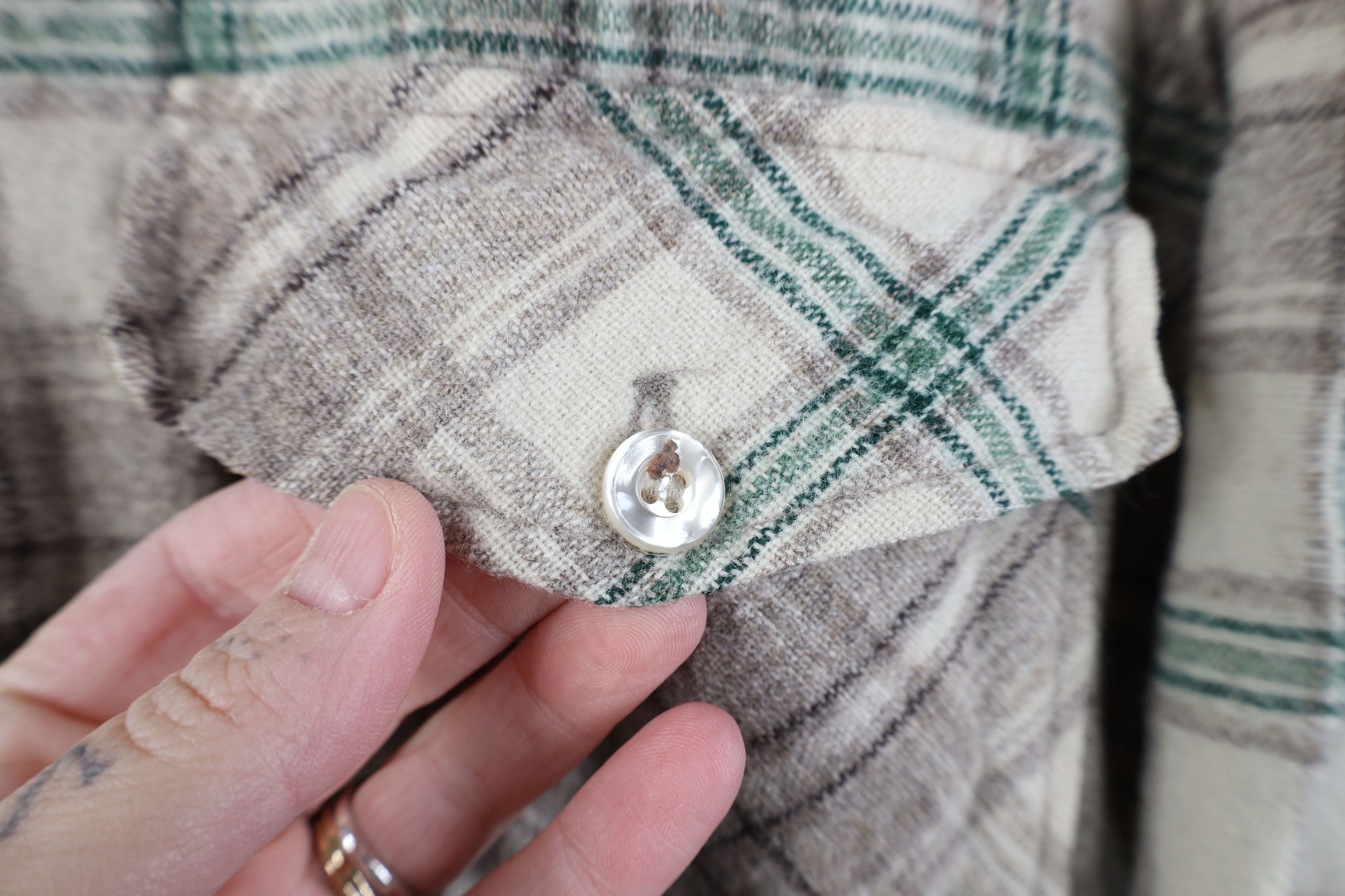 Woolrich Woolen Mills Vintage 70s Woolrich Double Pocket Collared Button Shirt USA Size US S / EU 44-46 / 1 - 4 Thumbnail
