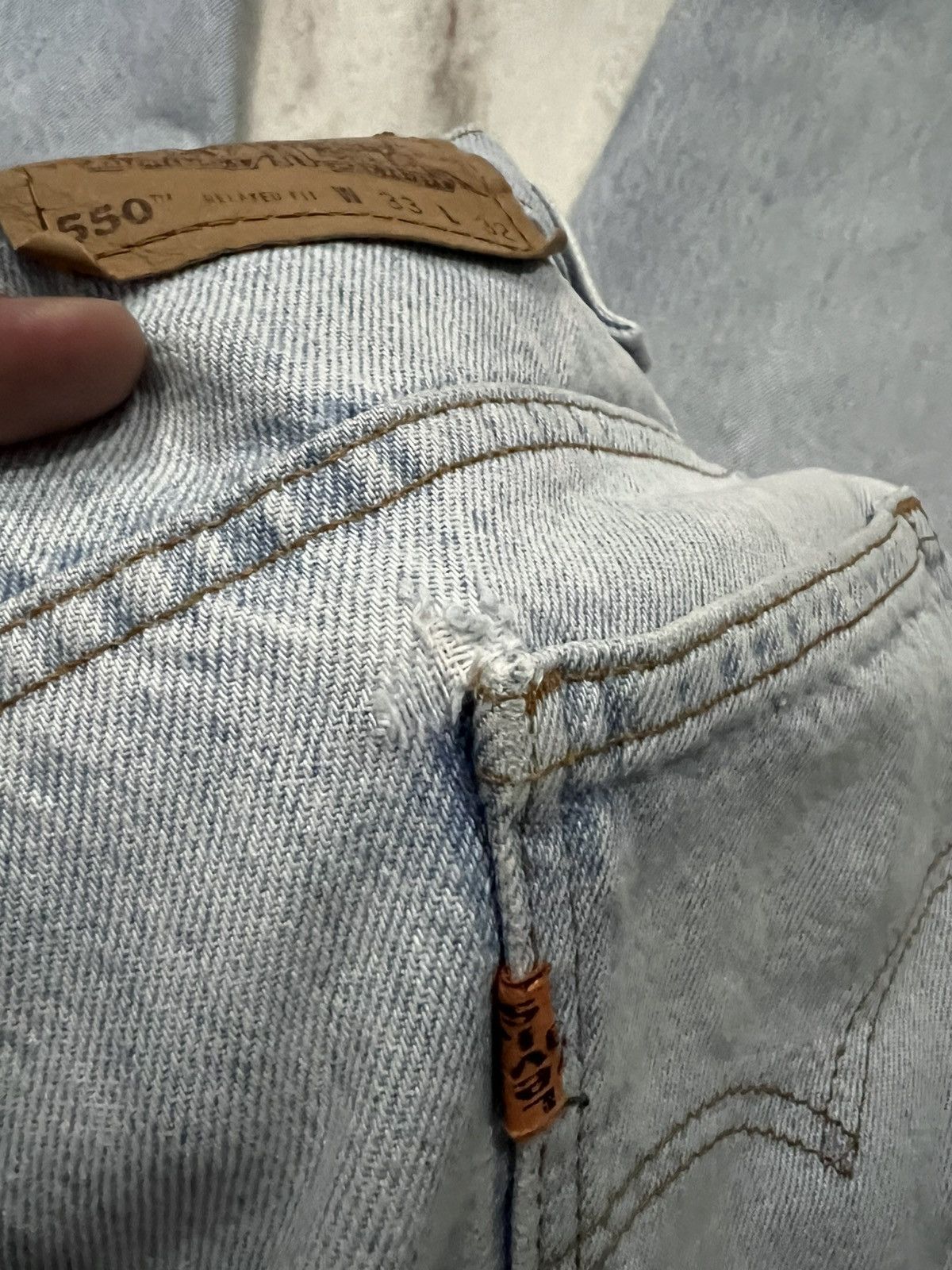 Levi's × Levi's Vintage Clothing VINTAGE 90’s LEVIS 550 ORANGE TAG LIGHT WASH JEANS Size US 30 / EU 46 - 15 Thumbnail