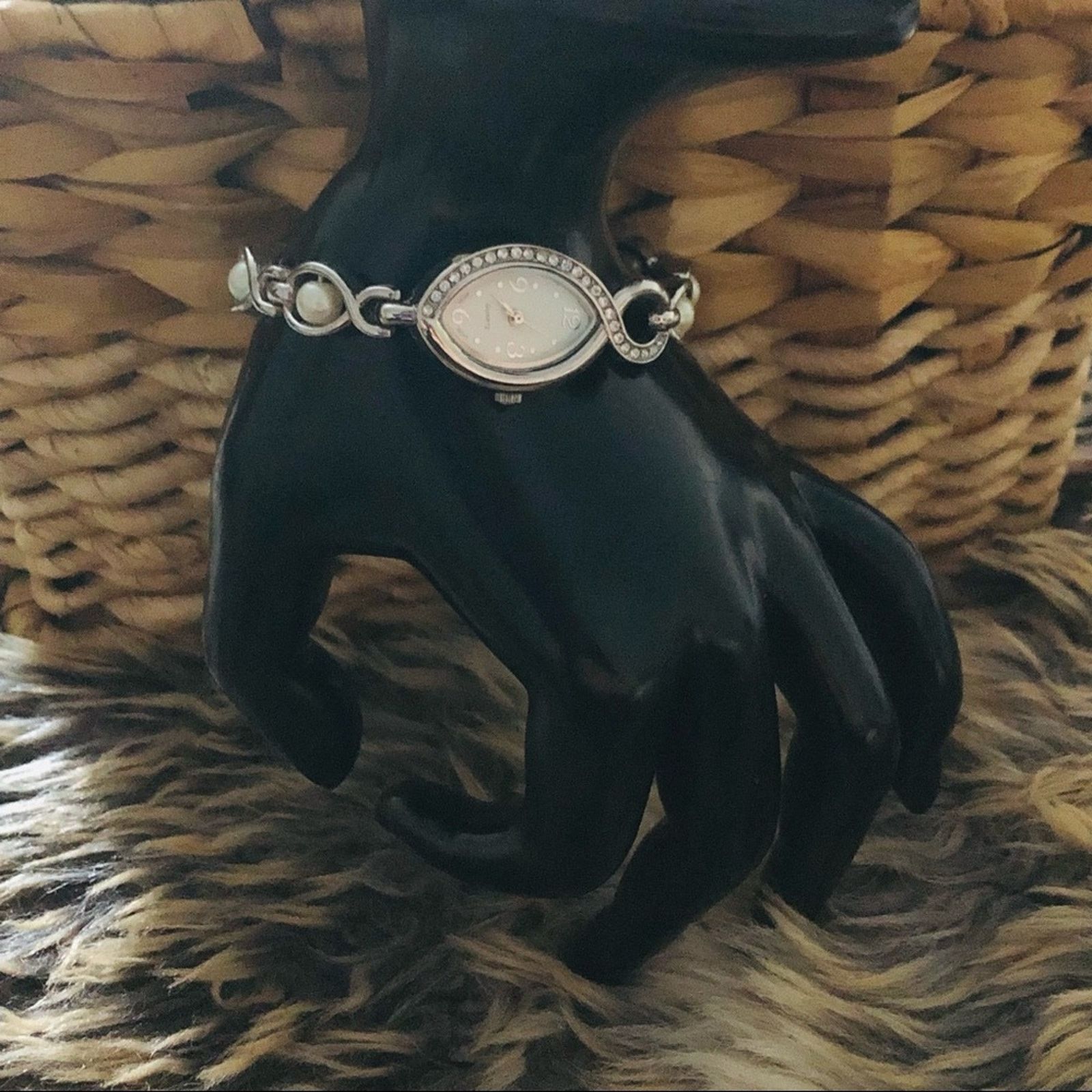 Jewelry Ladies elegant rhinestone silver swivel pearl bracelet watch Size ONE SIZE - 7 Thumbnail
